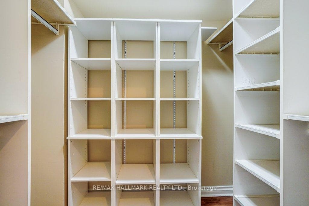 Primary Ensuite Closet