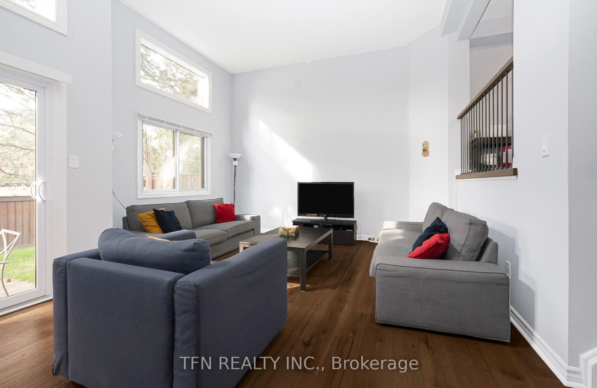 4165 Fieldgate Drive Unit 9 photo 4