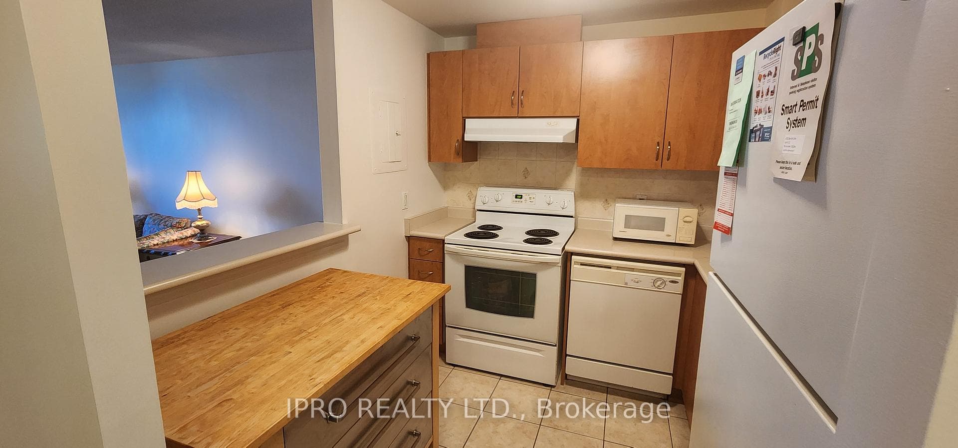 6720 Glen Erin Drive Unit 212 photo 4