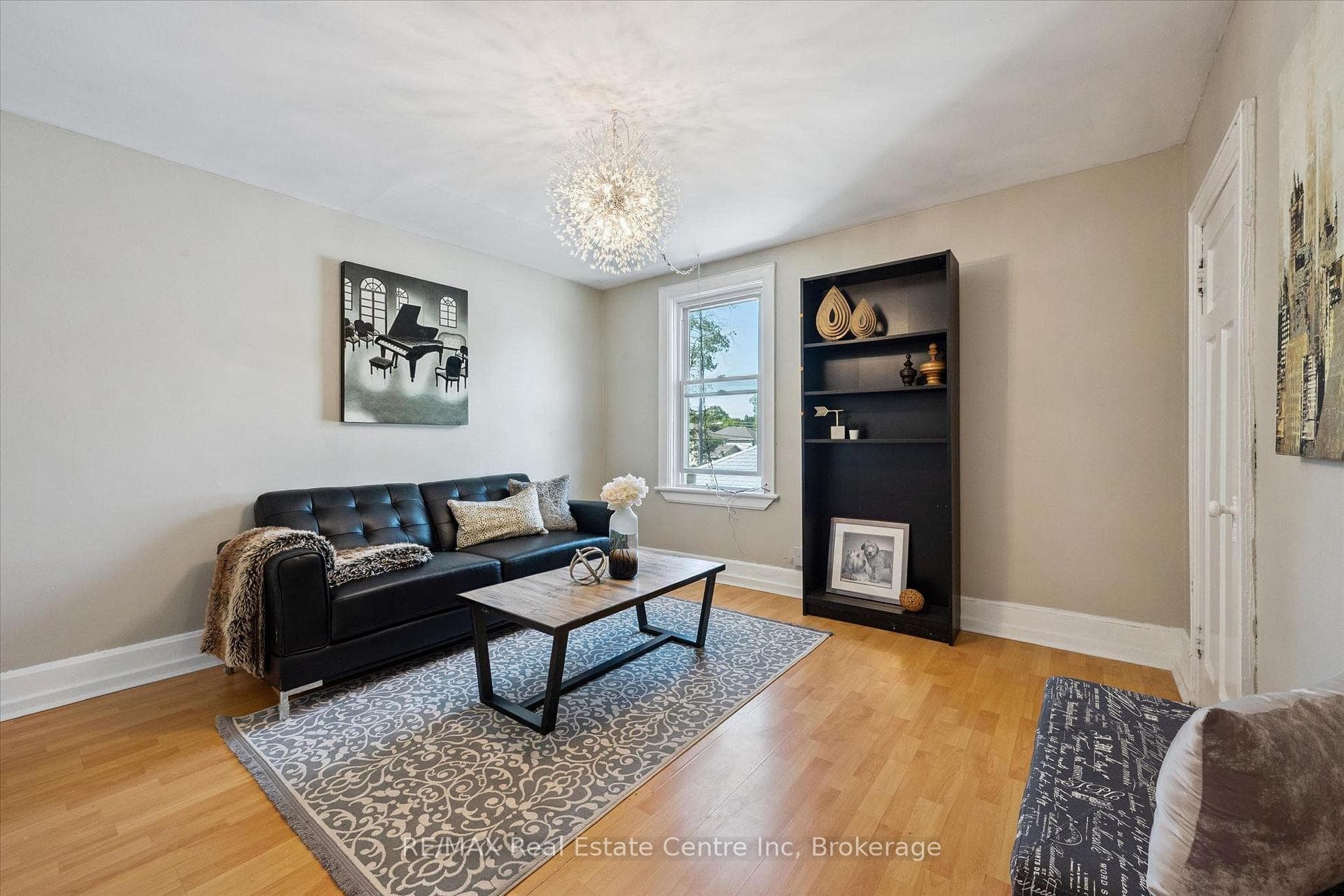 314 PAISLEY Road photo 18