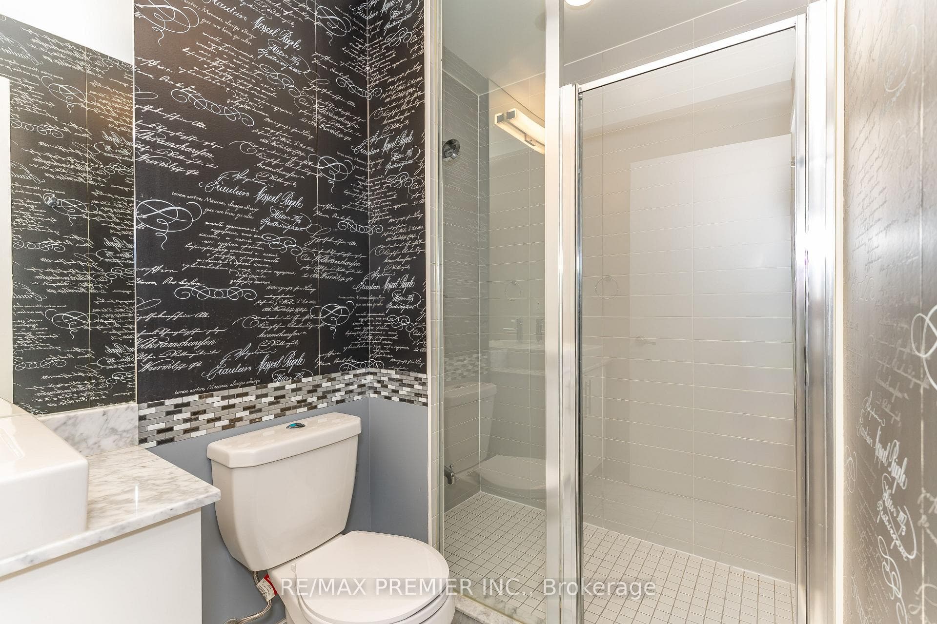 65 Bremner Boulevard Unit 1308 photo 12