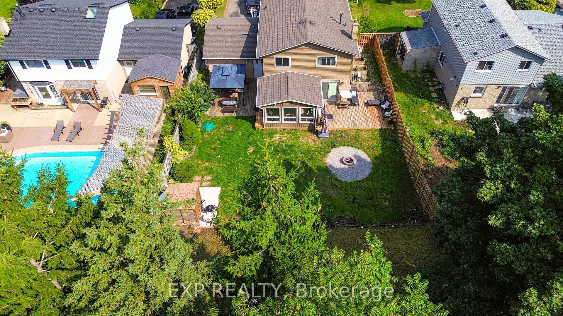 93 Birchpark Drive photo 34