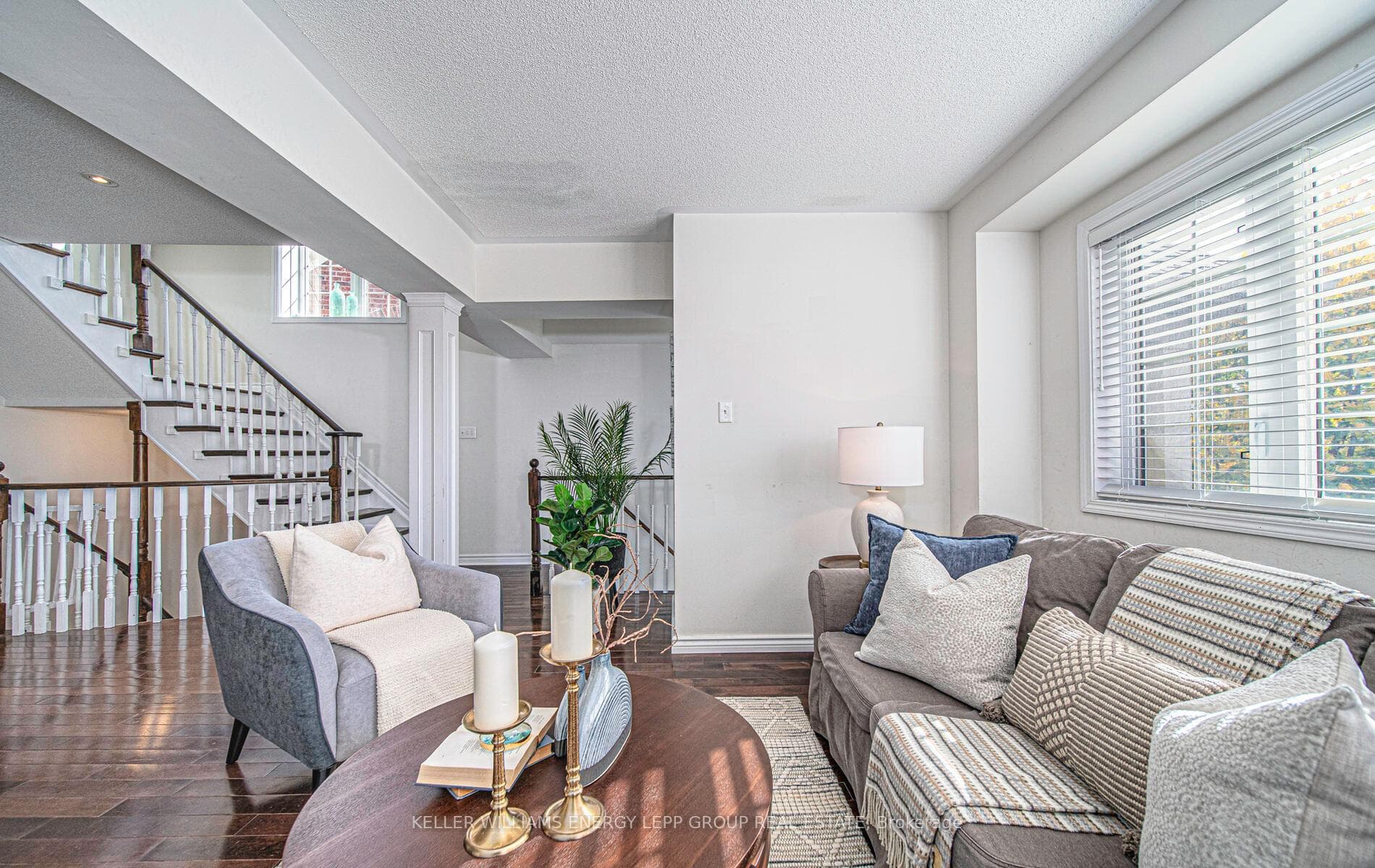 33 Latchford Way photo 8