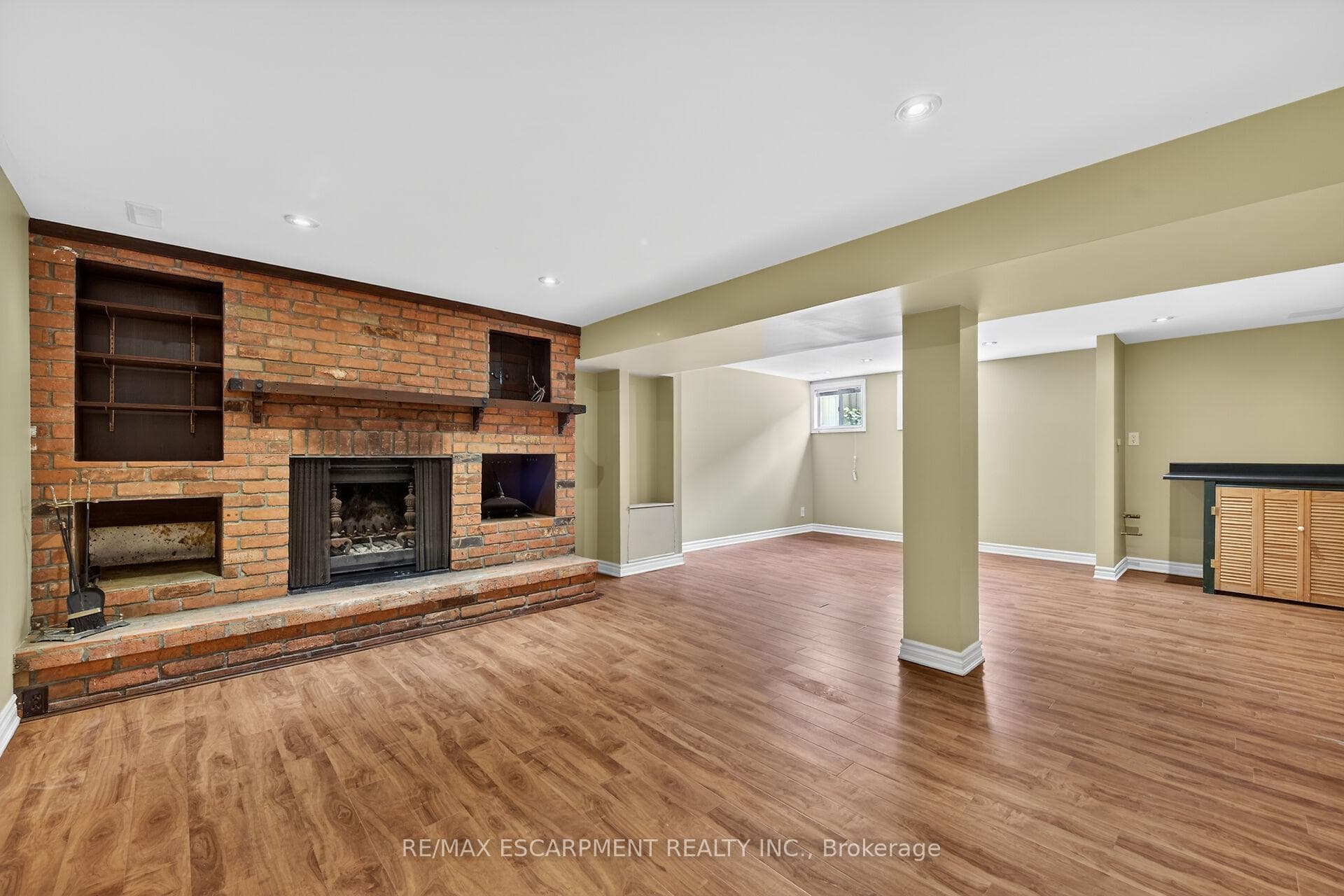 217 West 15th Street photo 28