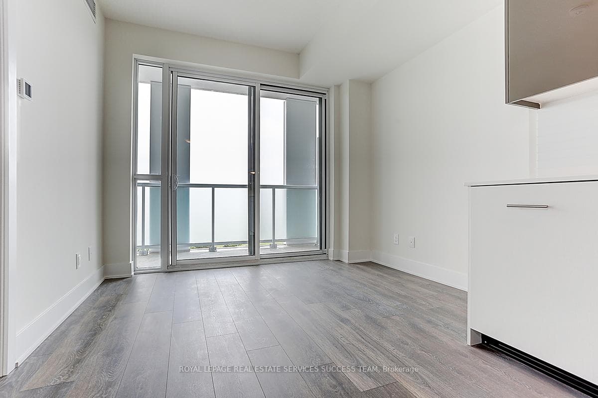 188 Fairview Mall Drive Unit 1710 photo 15