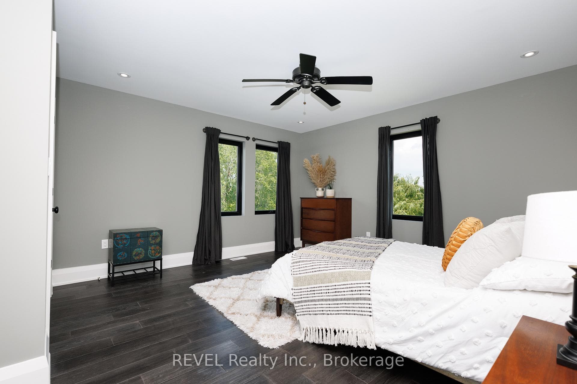 1009 Canboro Road photo 32