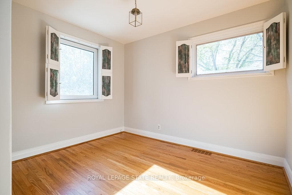 9 Sanders Boulevard photo 20