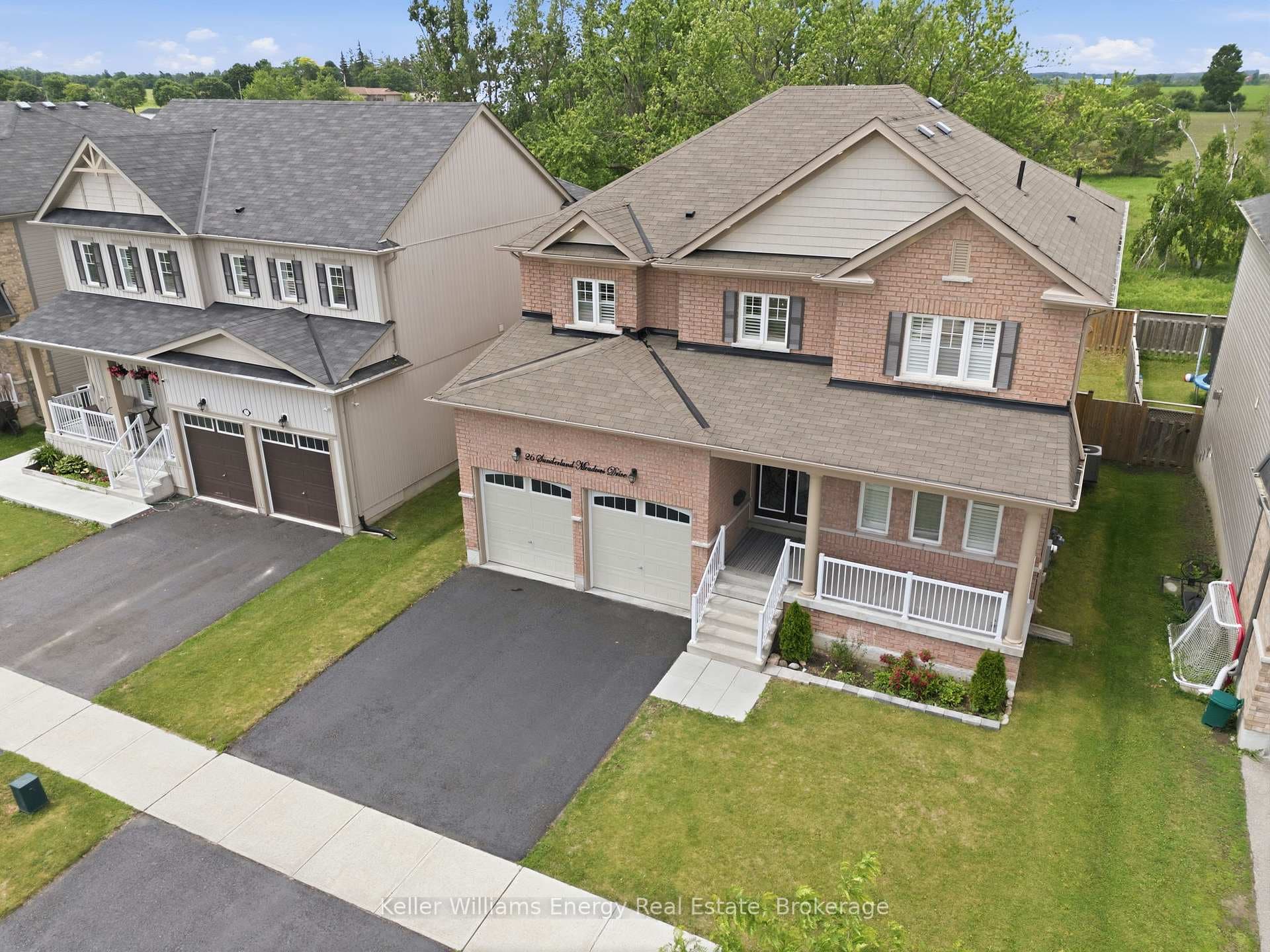 26 Sunderland Meadows Drive photo 1