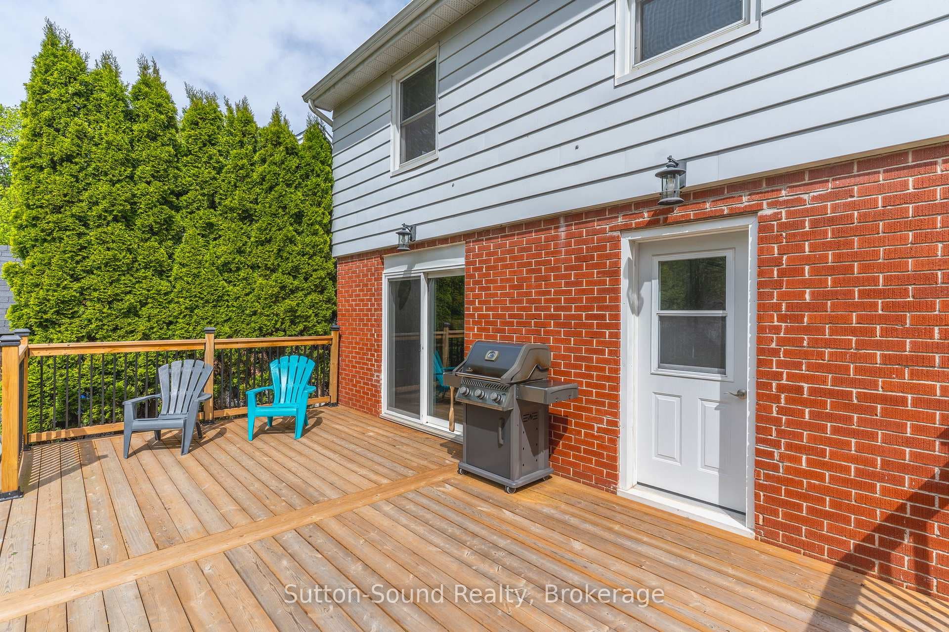 165 4th Street photo 34
