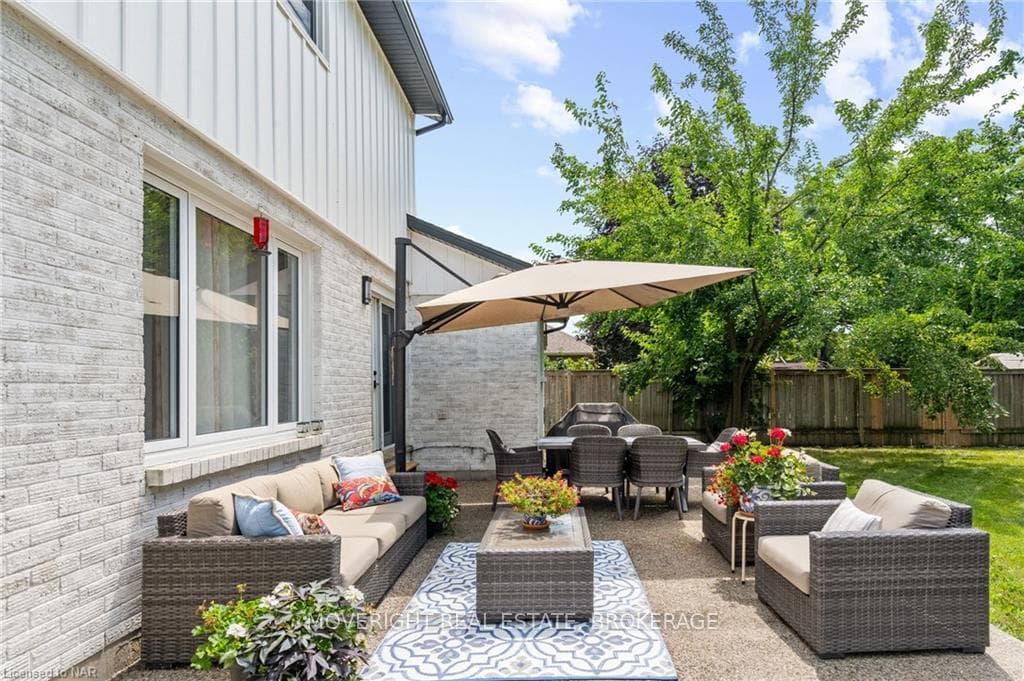 58 HUNTINGTON Lane photo 37