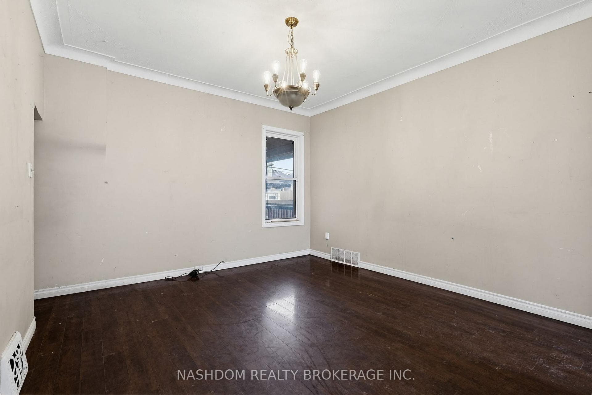 249 Wentworth Street photo 6