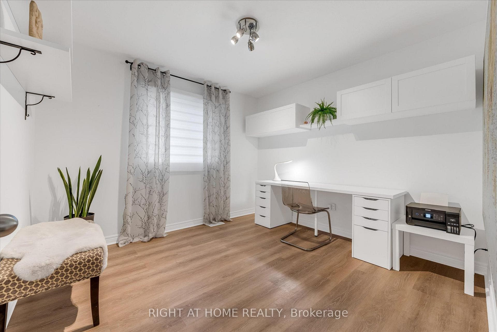 87 Newcombe Road photo 17