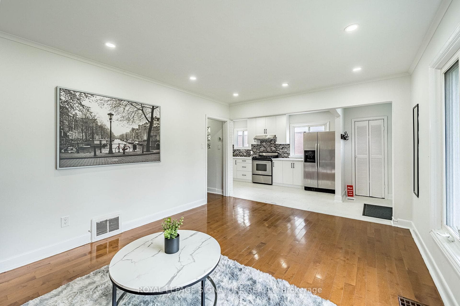 7 Putney Road photo 8
