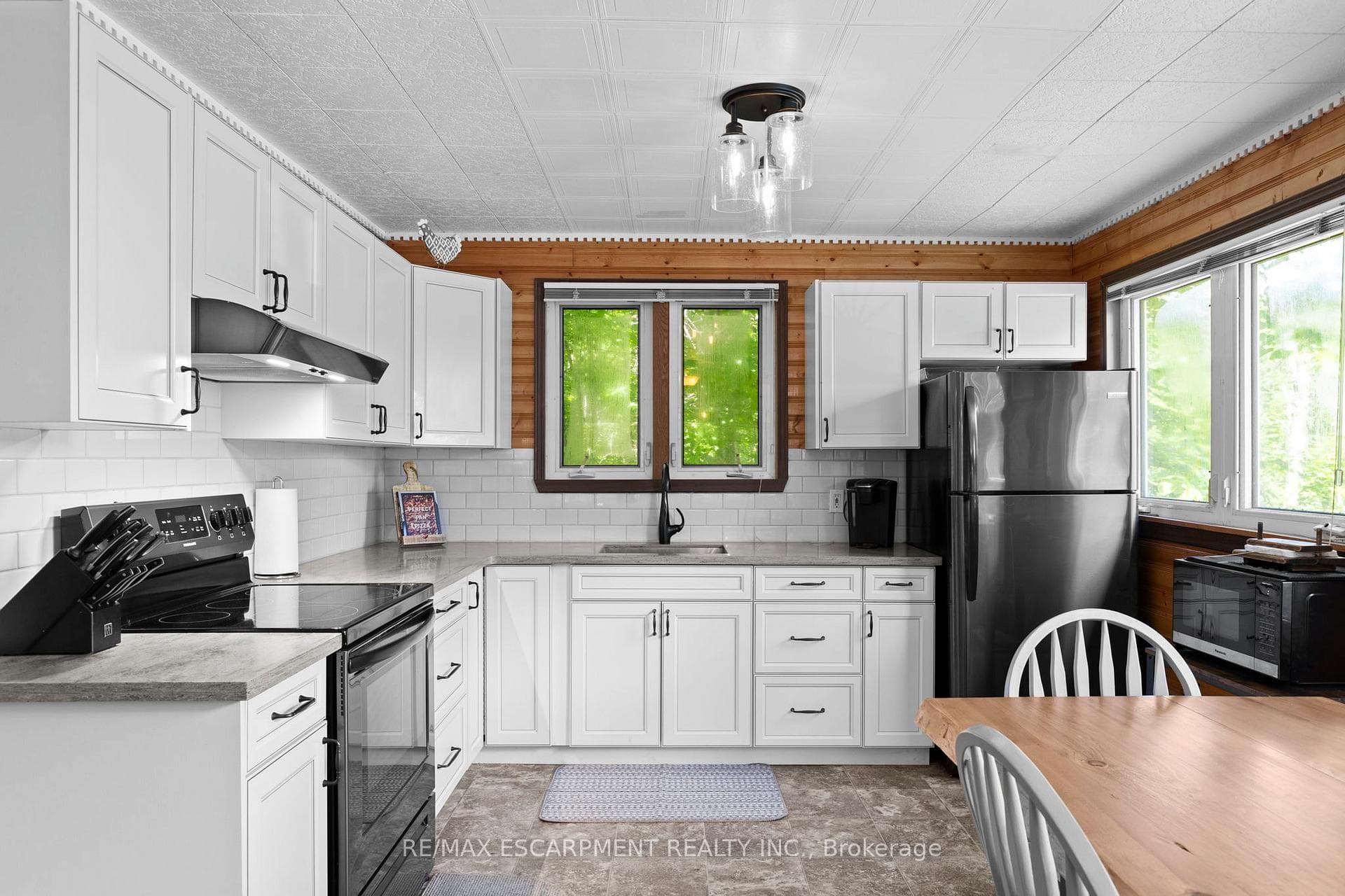 545 HURDVILLE Road photo 21
