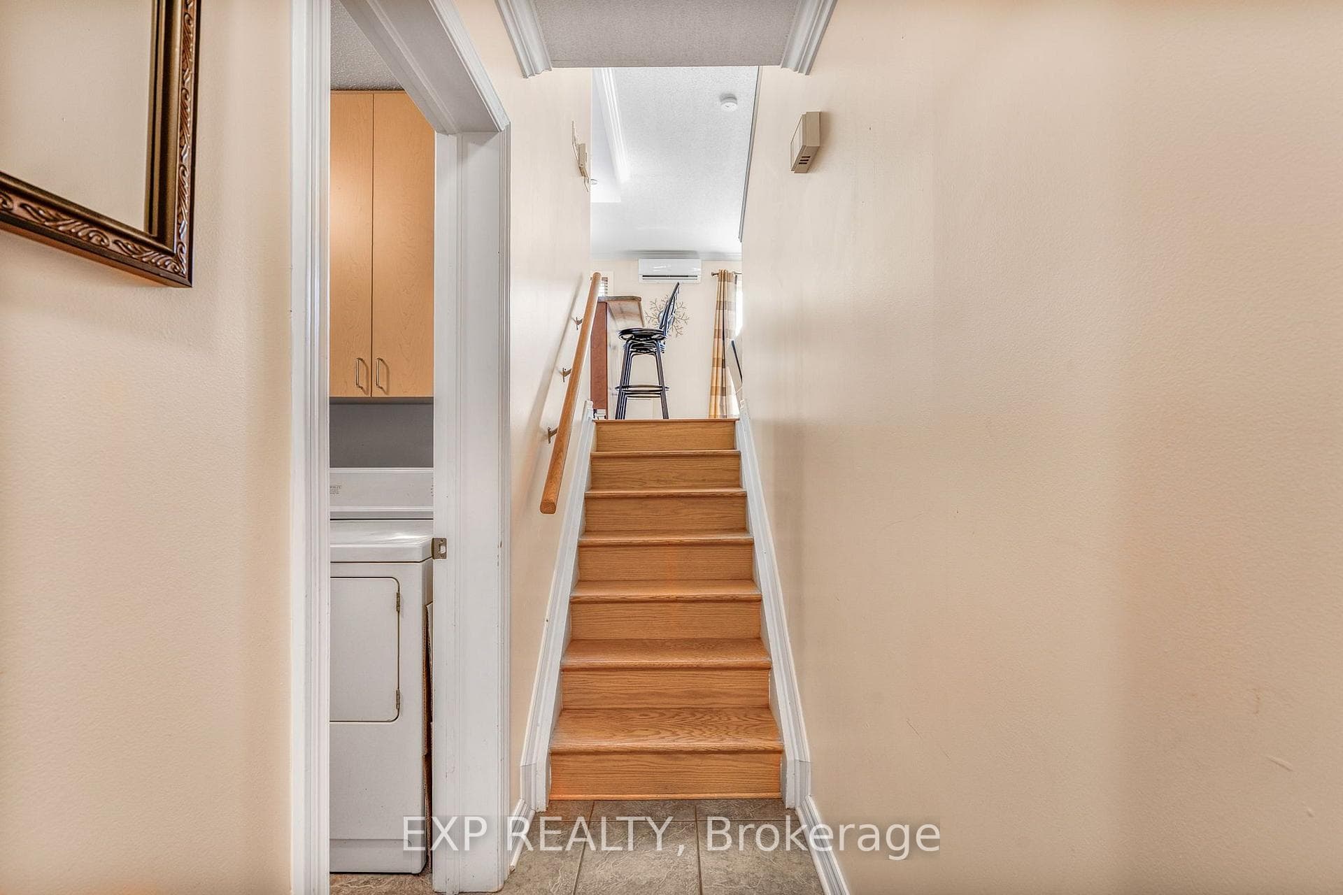 776 St Jean Street Unit 8 photo 6
