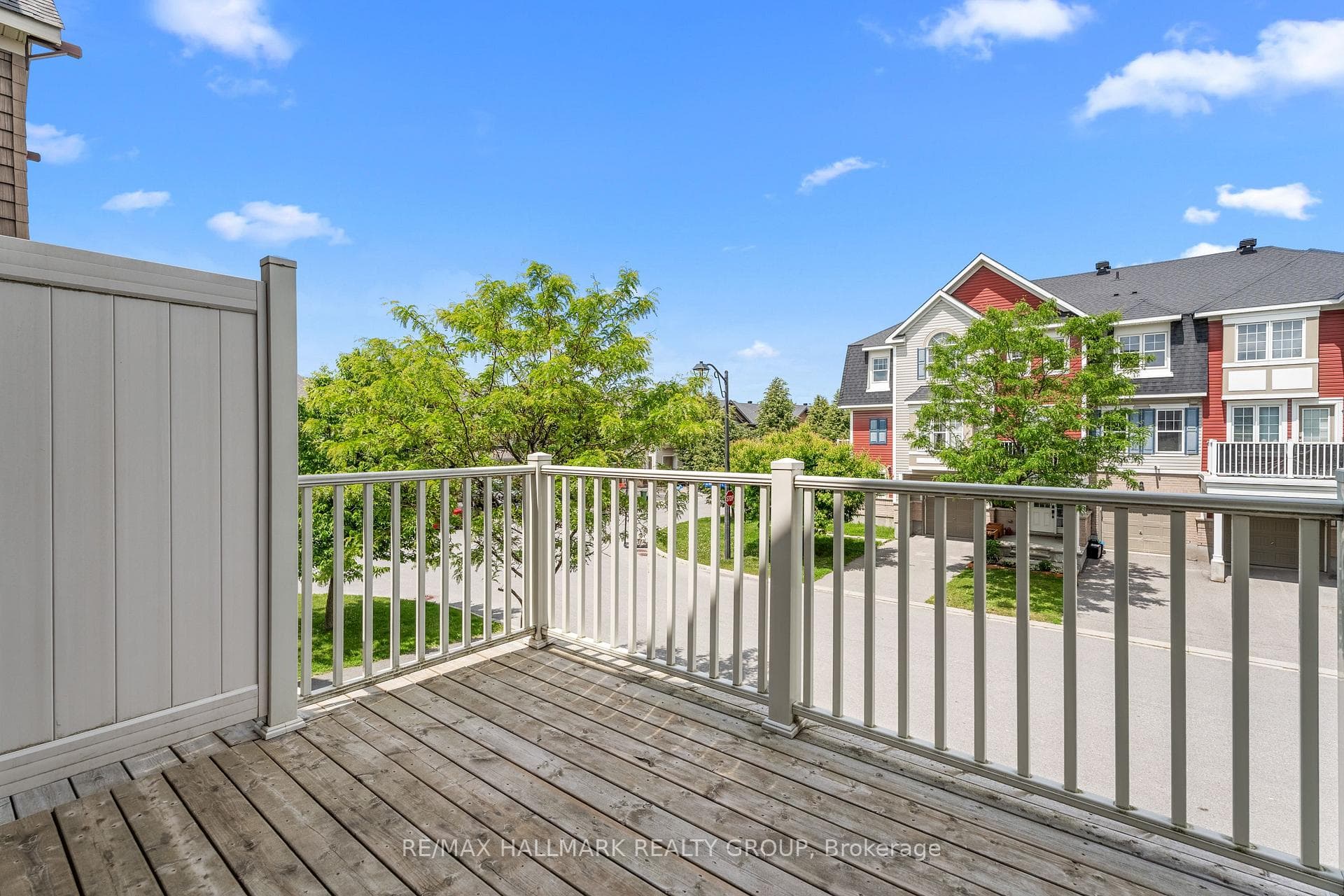 404 Rosingdale Street photo 13