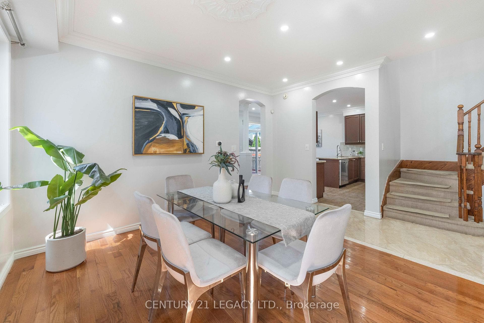 1296 Tall Pine Avenue photo 8