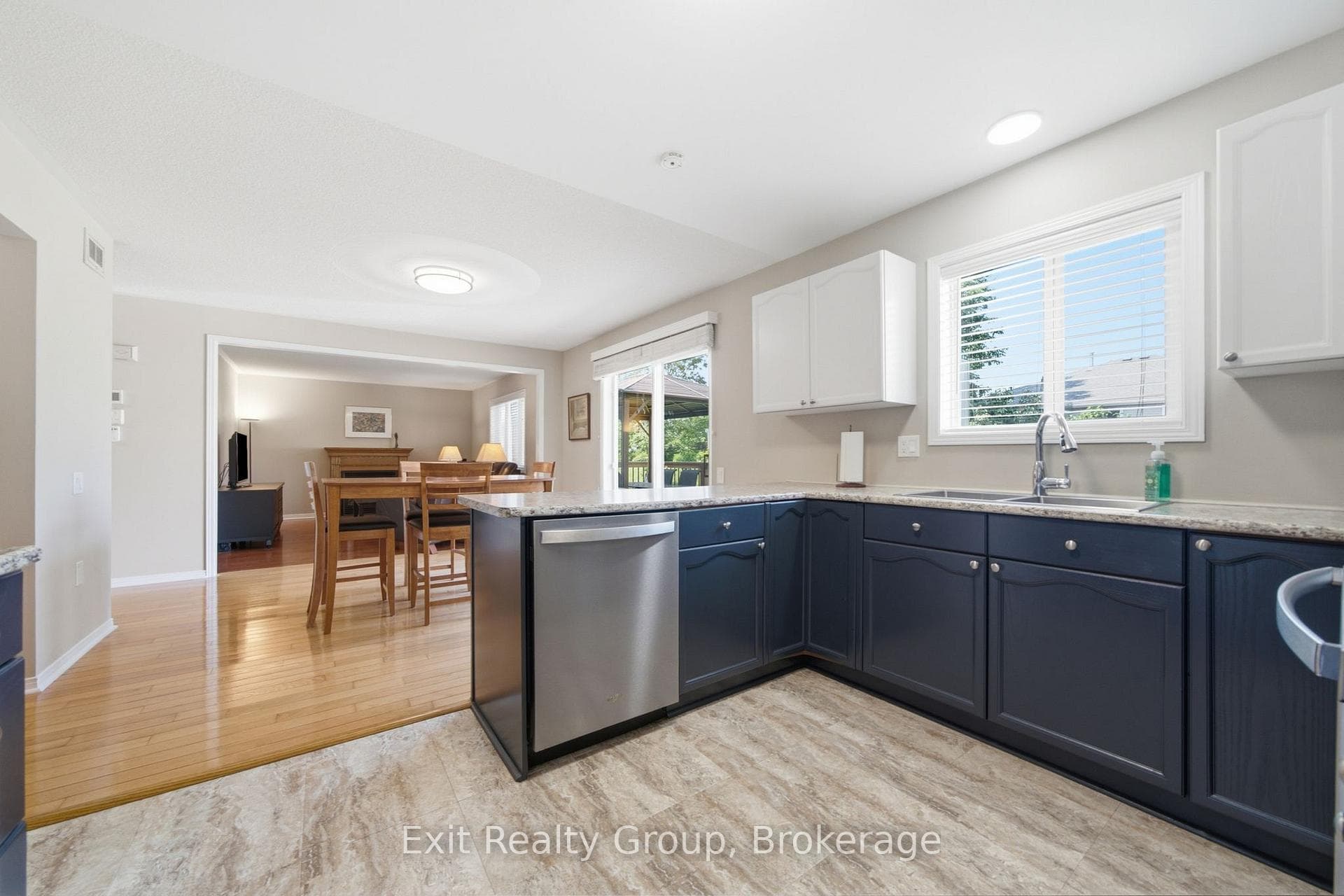 45 Heritage Drive photo 17