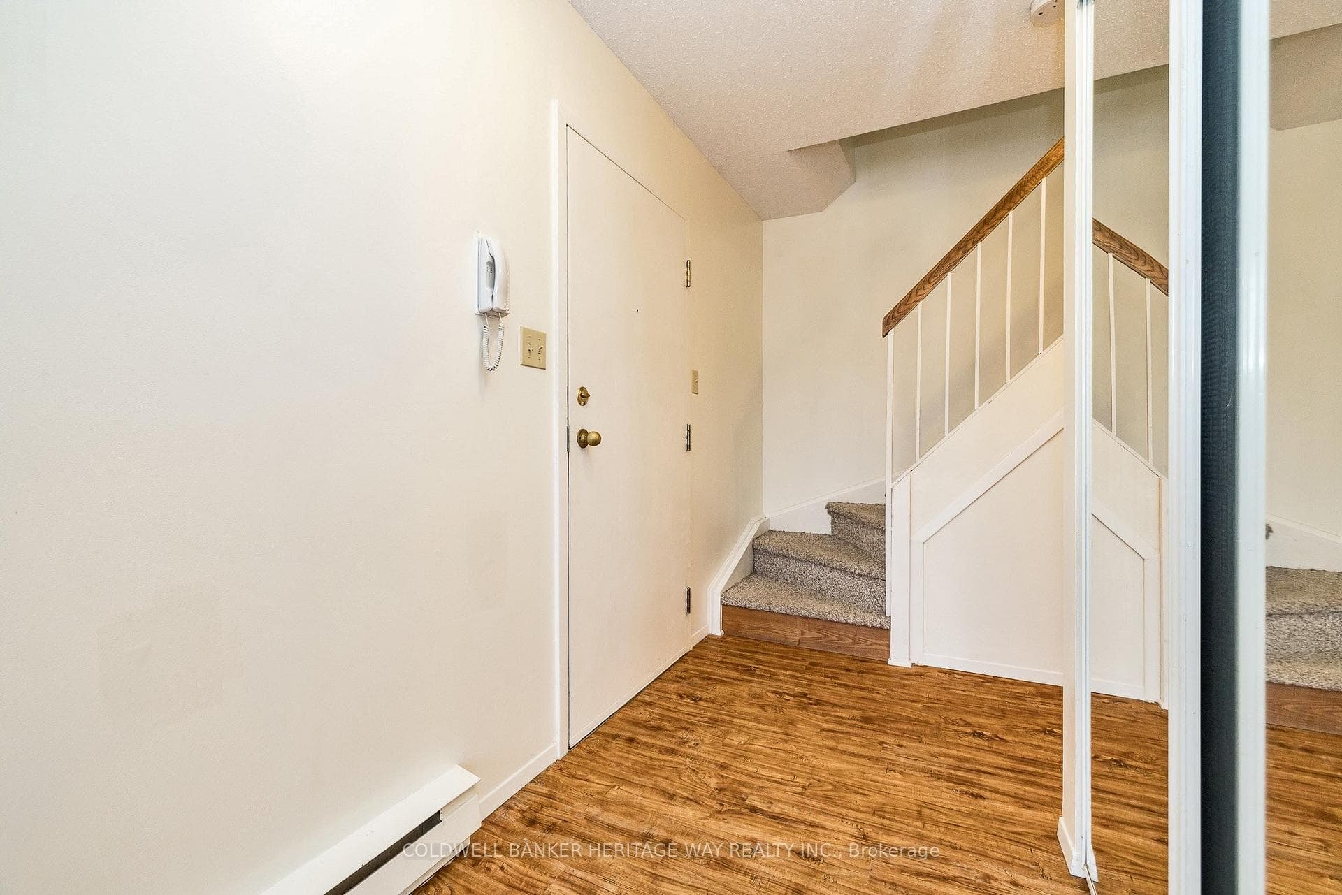 299 Thomas Street Unit 204 photo 3