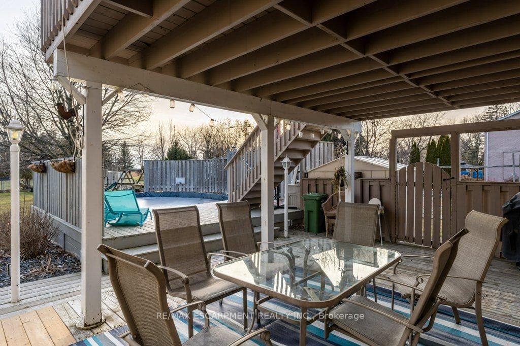9793 Dickenson Road photo 40