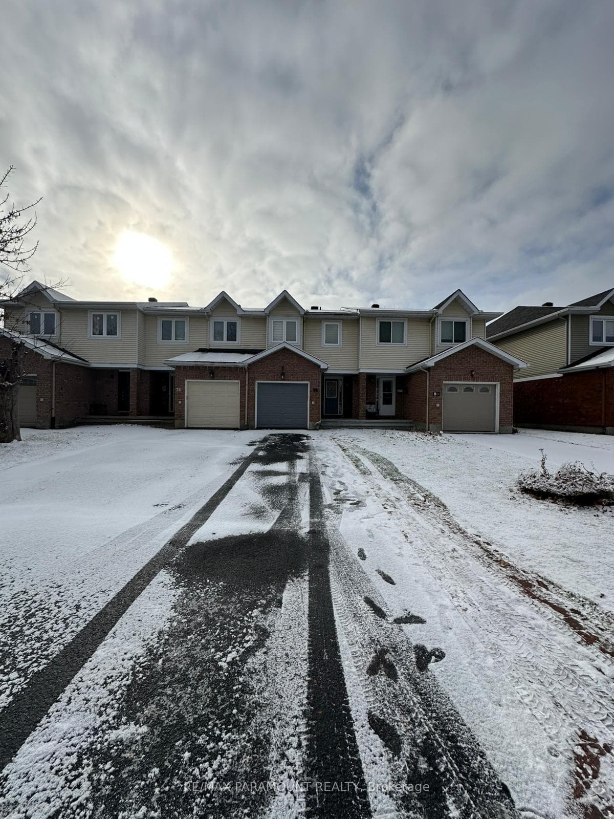 78 Woodford Way photo 3