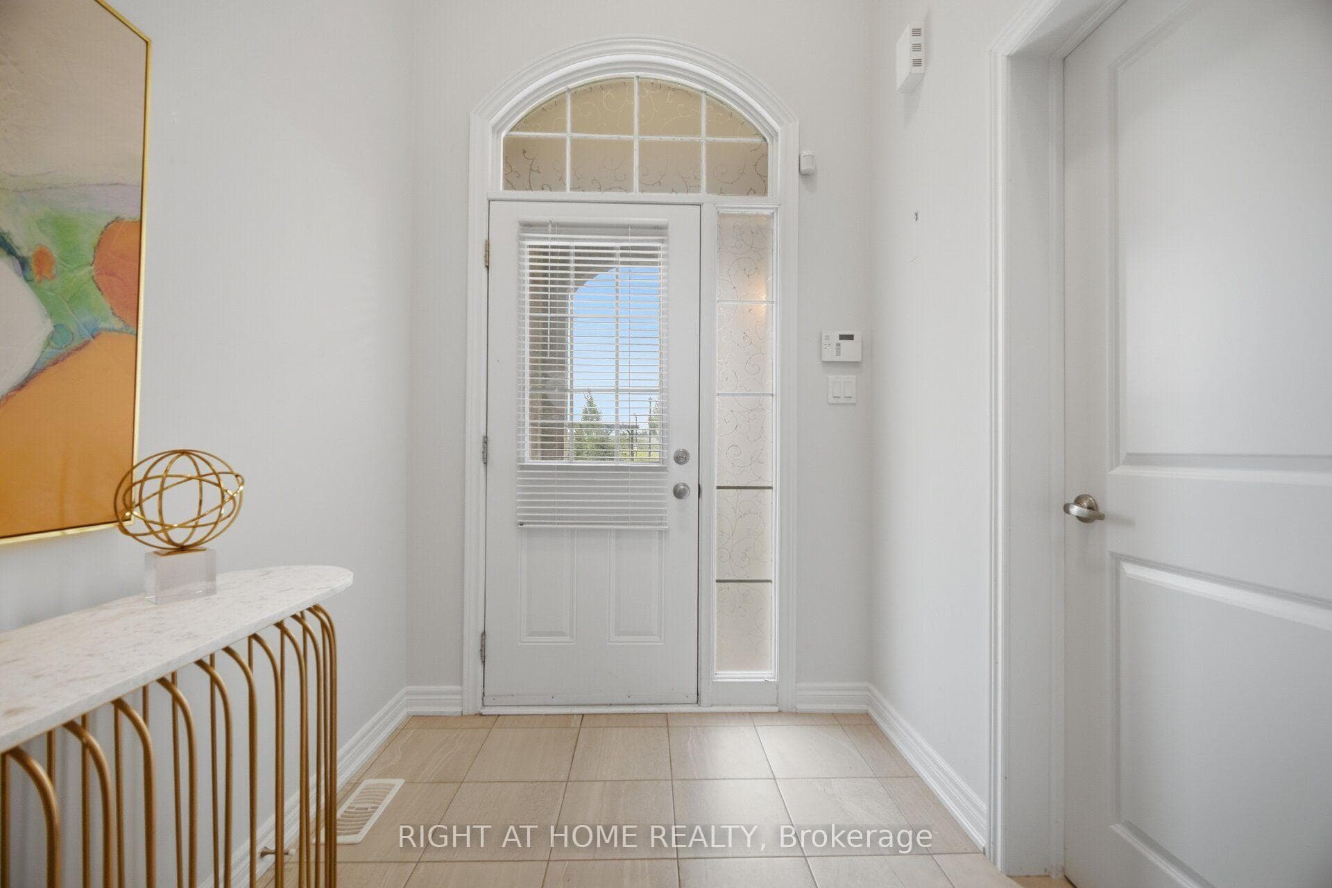 41 Overlea Drive photo 6