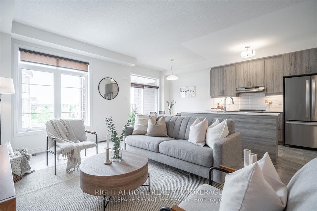 113 hartley Avenue Unit 60 photo 4