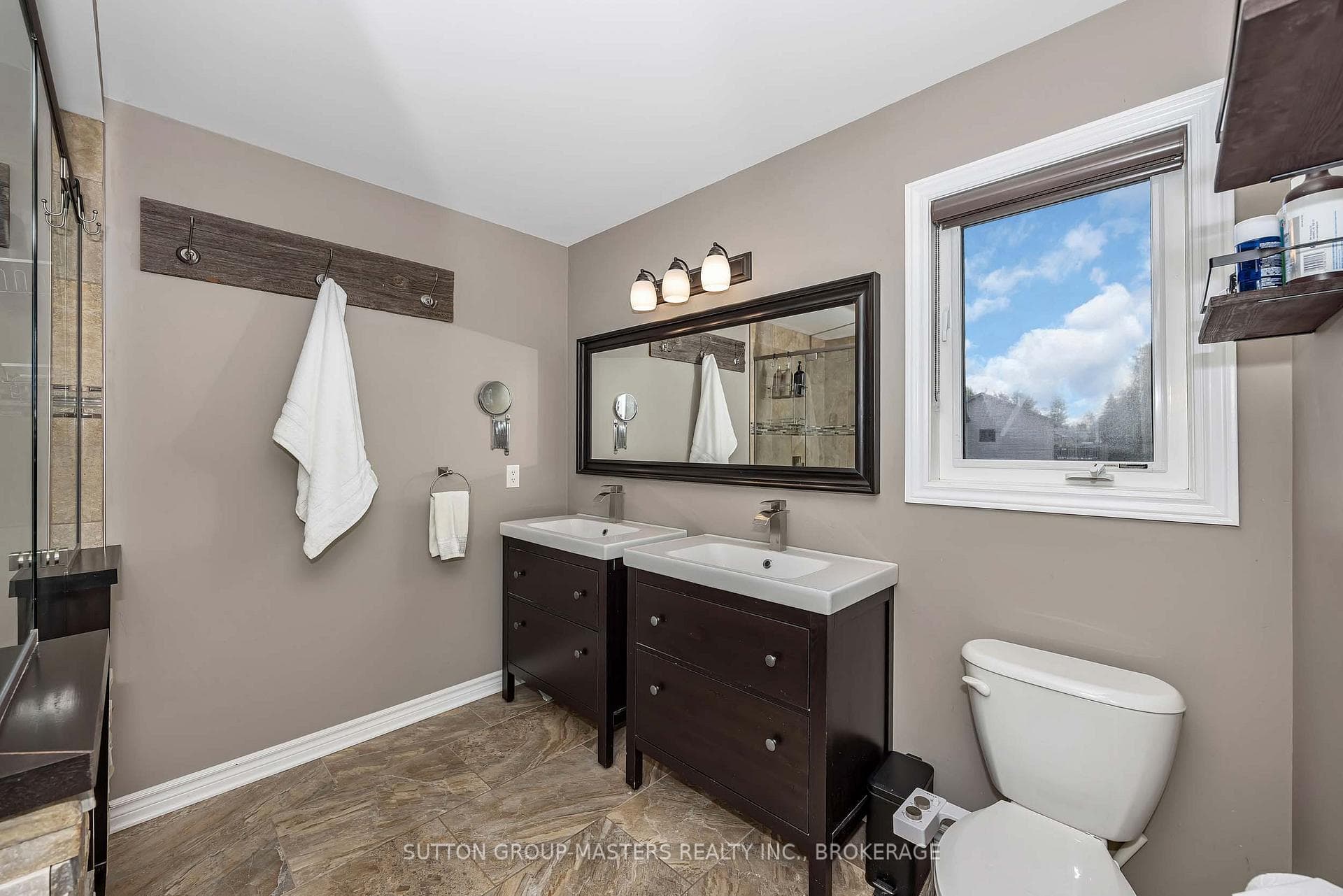 257 Starlight Place photo 20