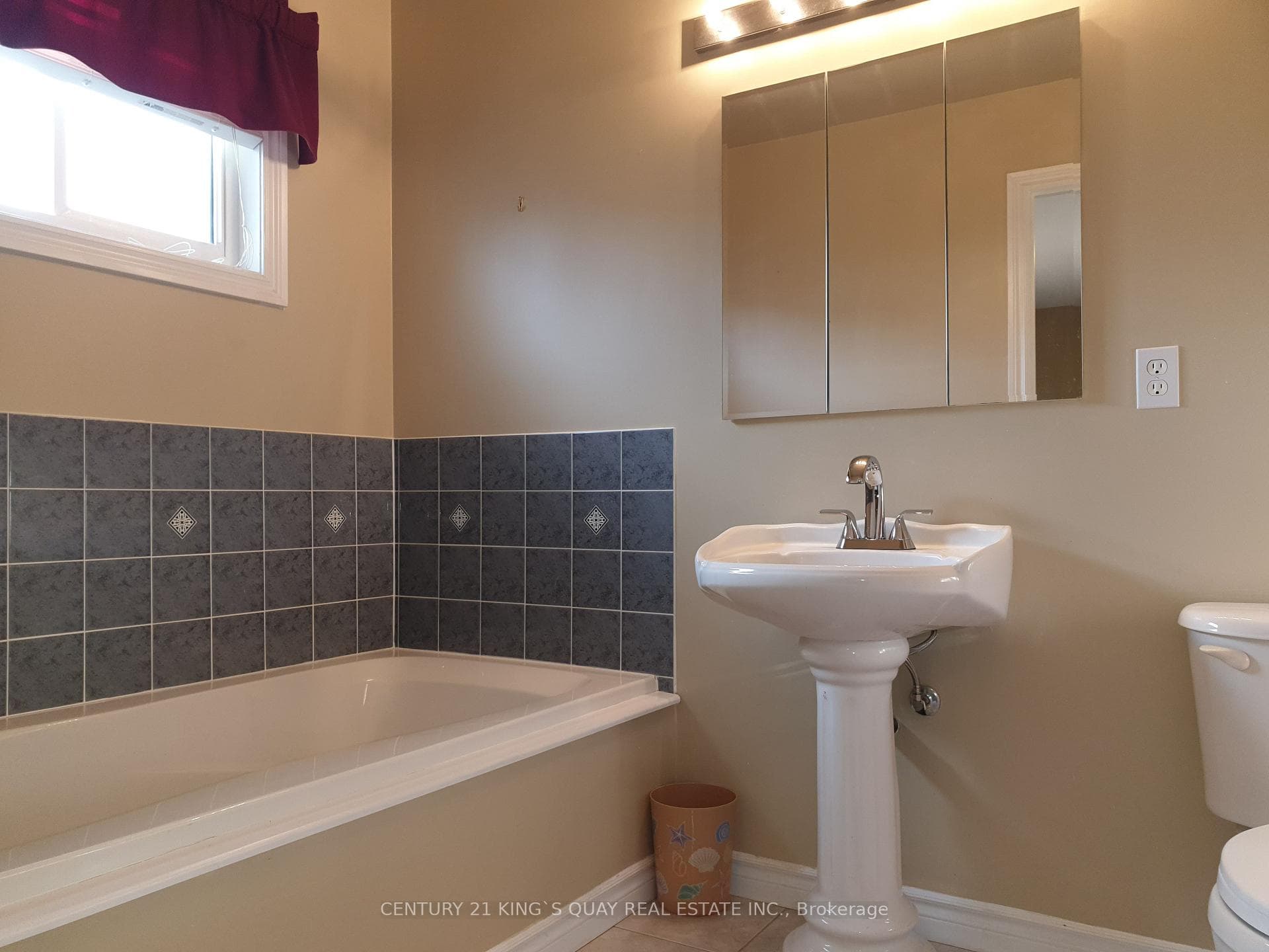 178 Wildwood Trail photo 16