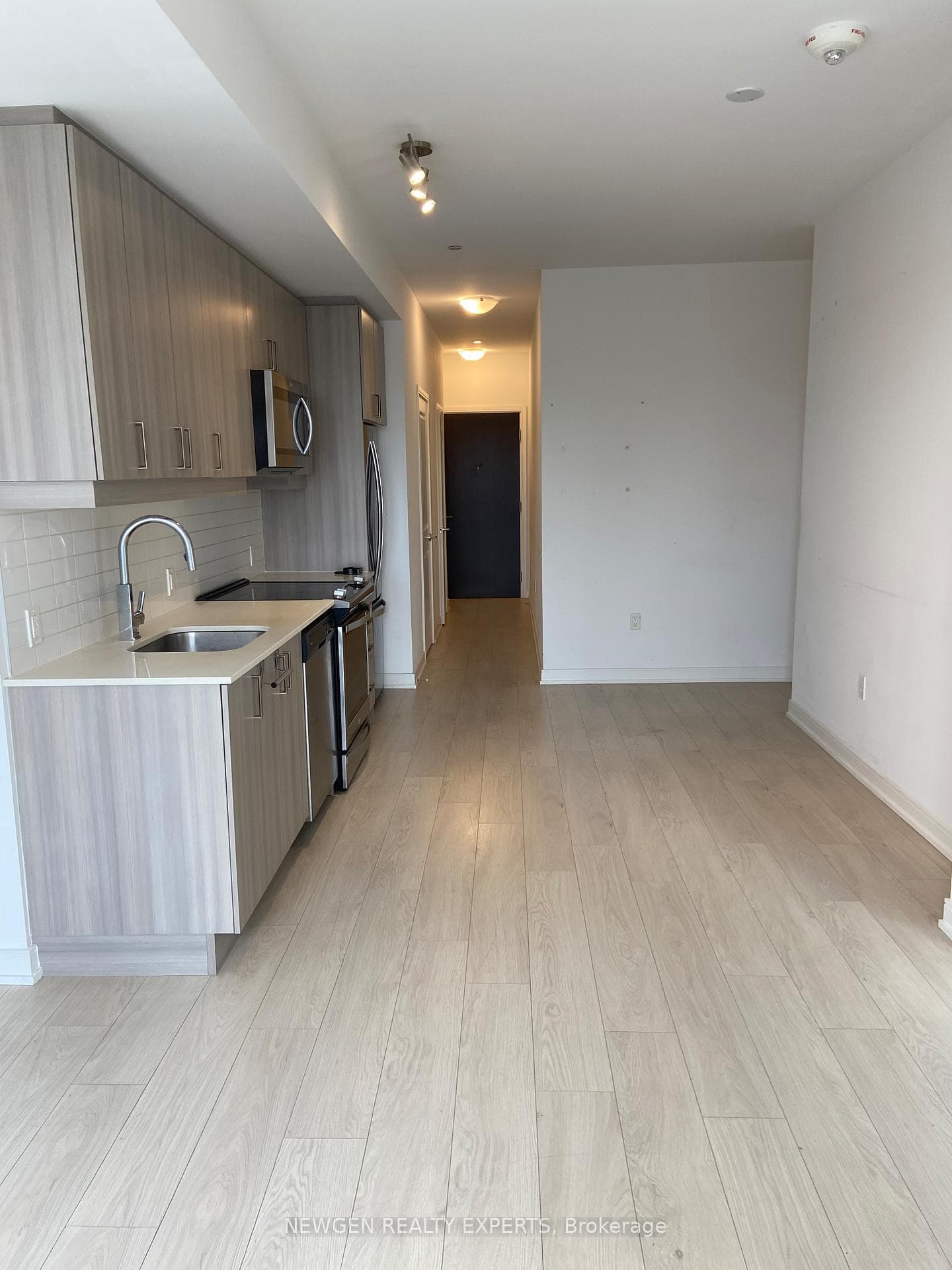 8 Nahani Way Unit 305 photo 2