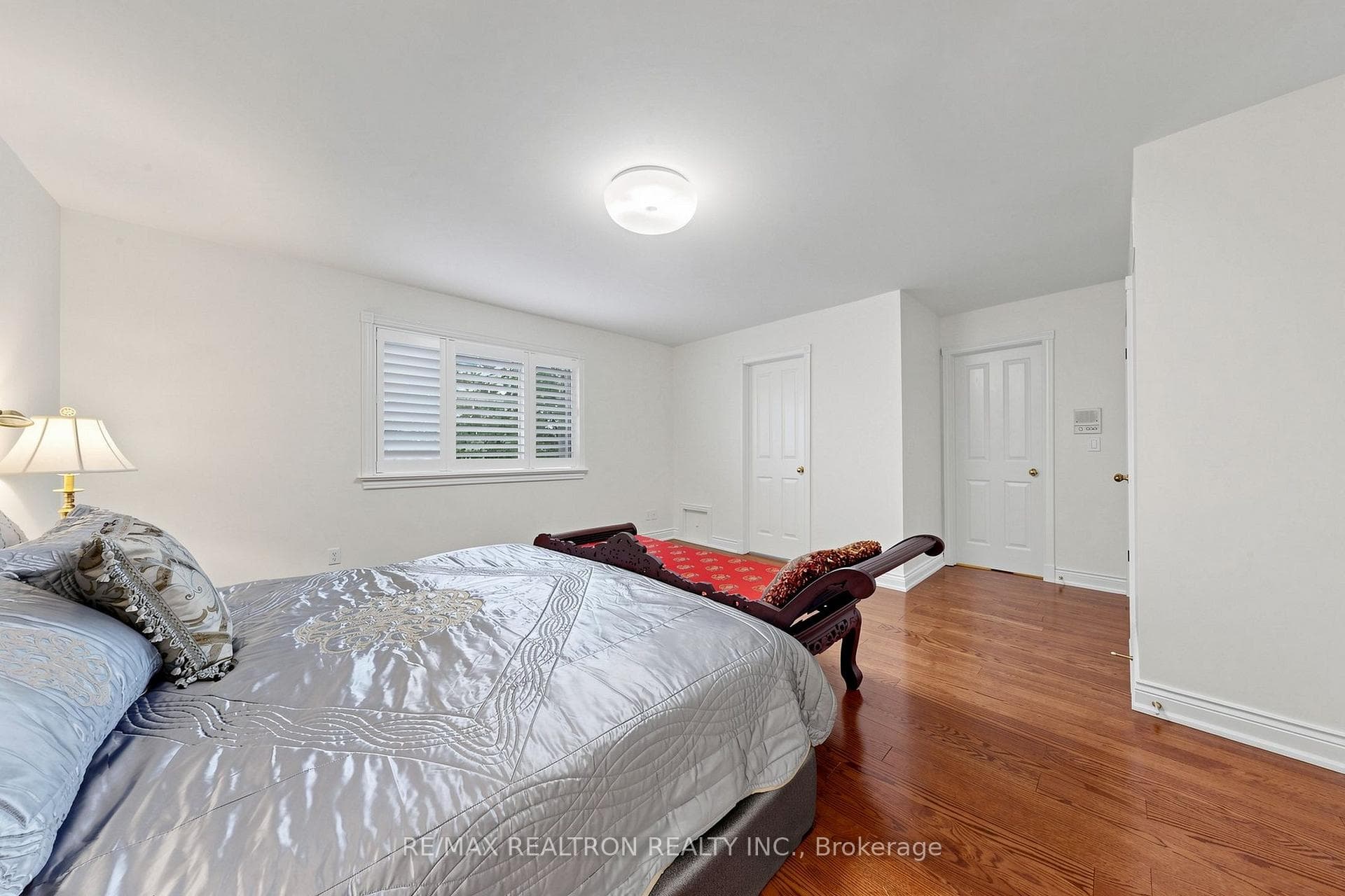 352 Deloraine Avenue photo 20