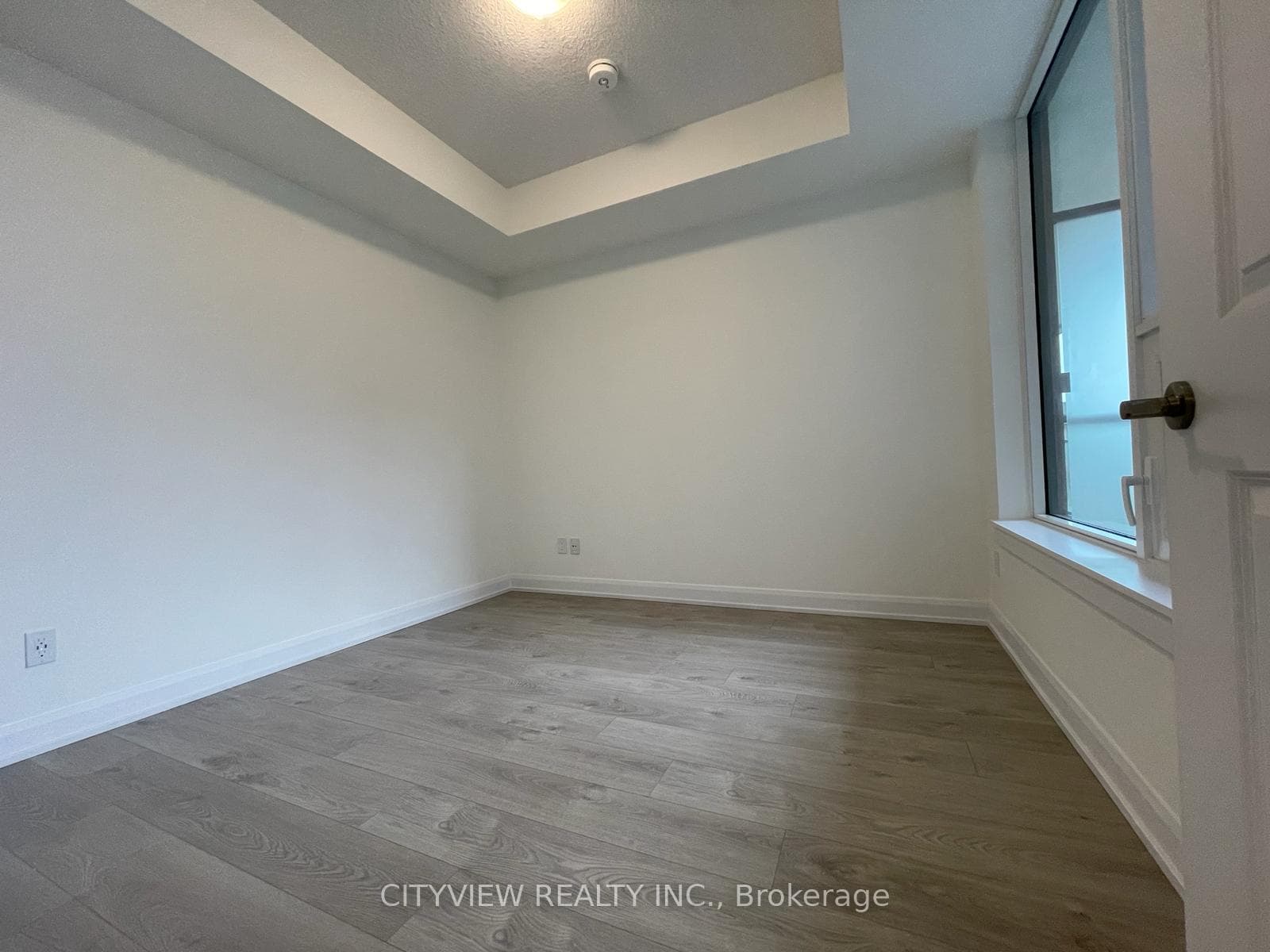 3220 William Coltson Avenue Unit 201 photo 8