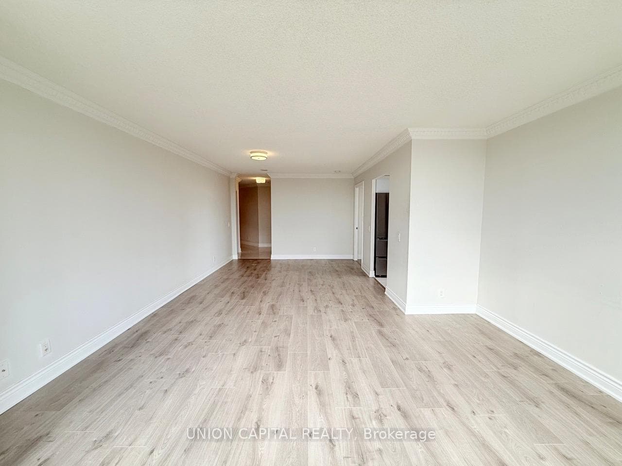 78 Harrison Garden Boulevard Unit 1007 photo 21