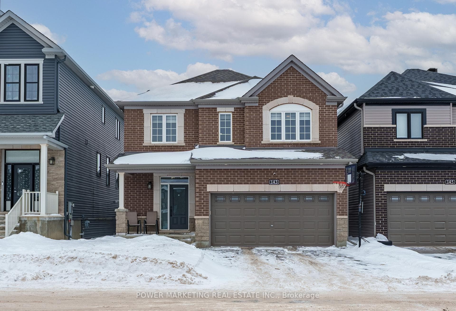 143 Robin Easey Avenue photo 1