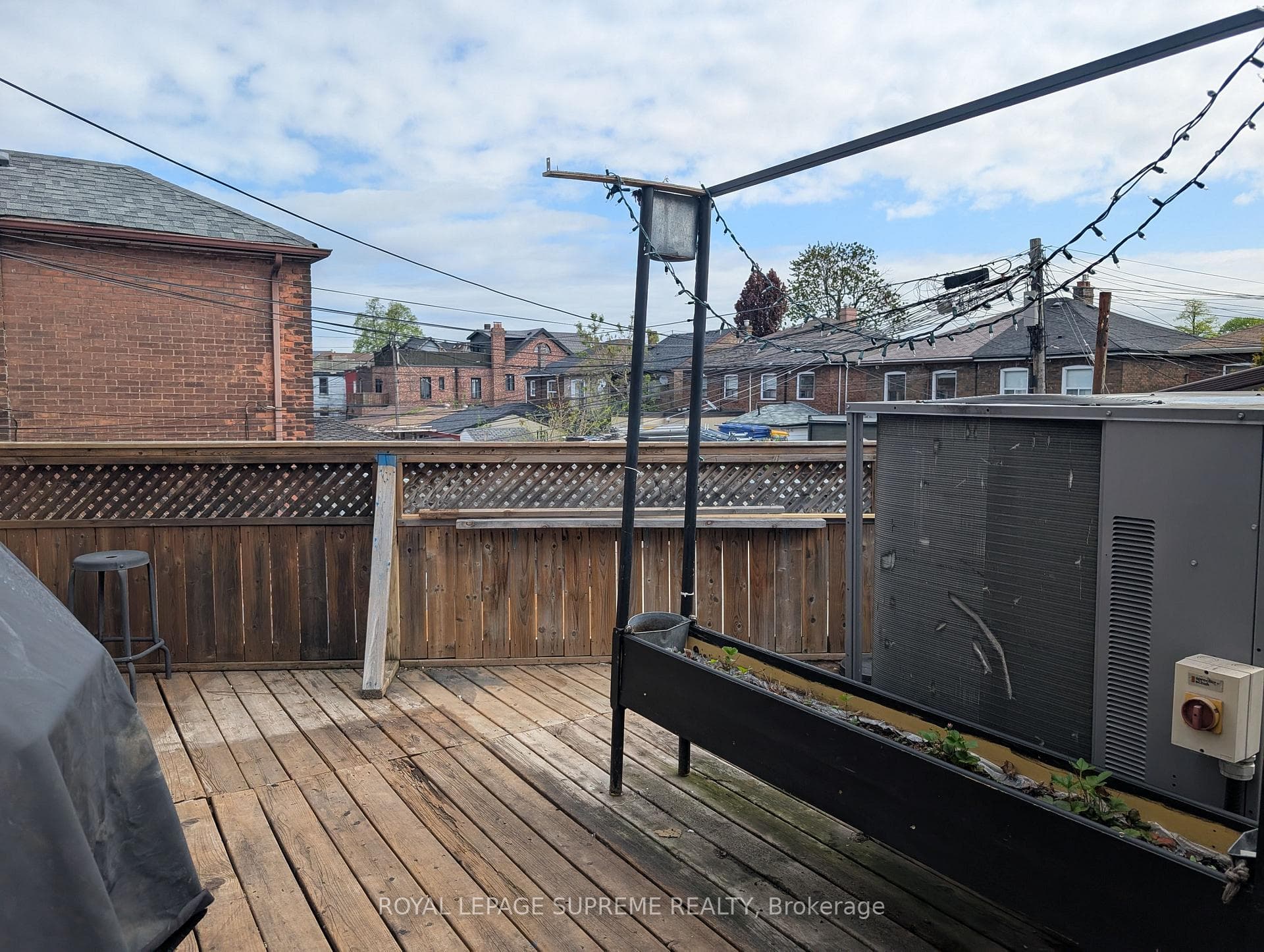 1328 Dundas Street Unit 2 photo 1