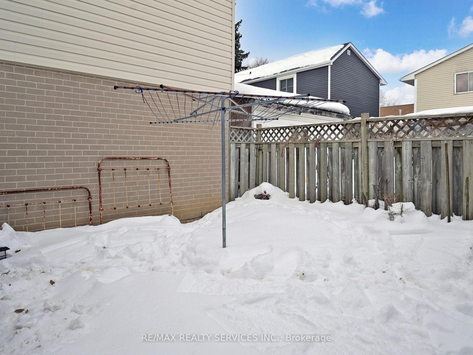 10 Hillbank Trail photo 48