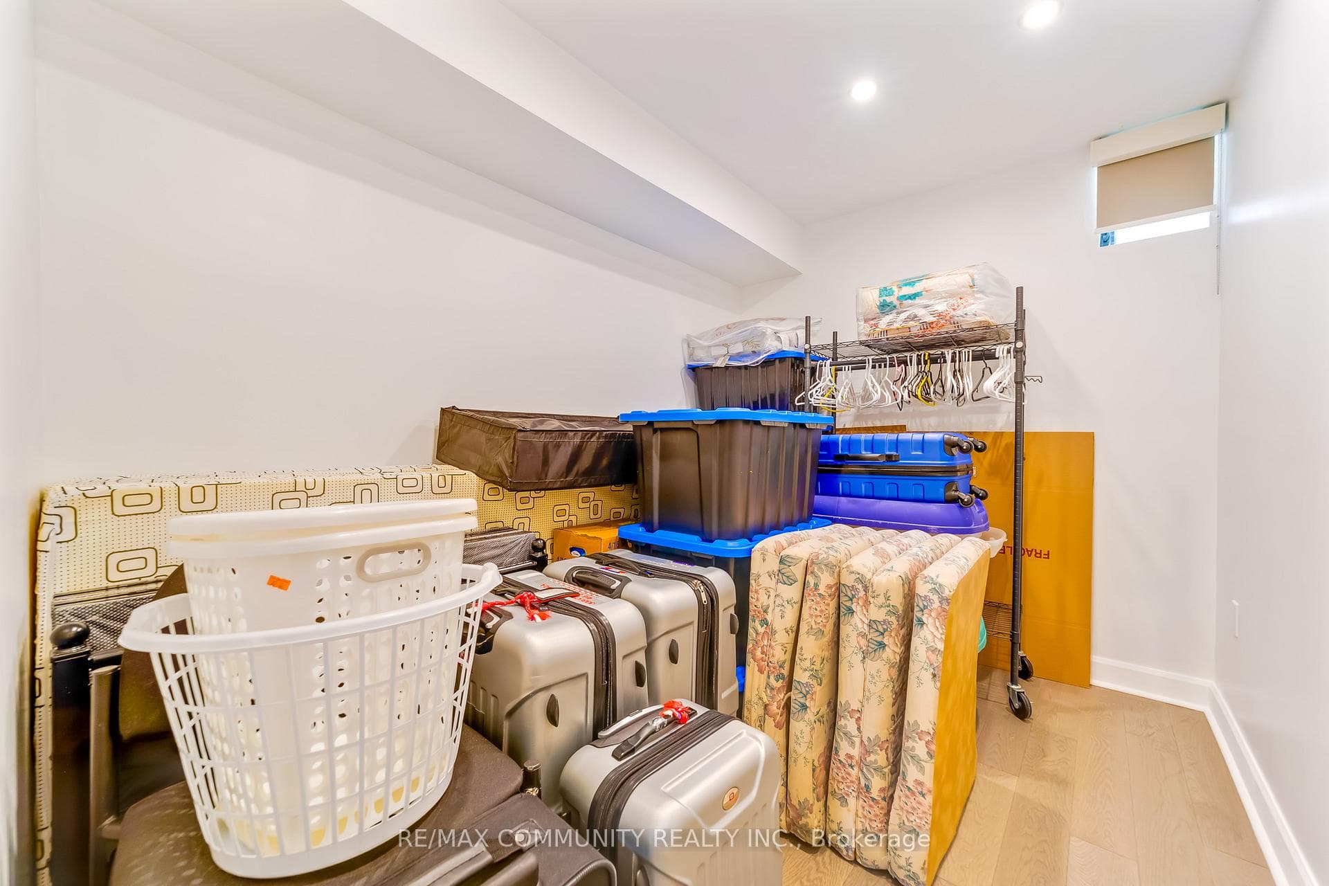 856 Kennedy Road photo 44