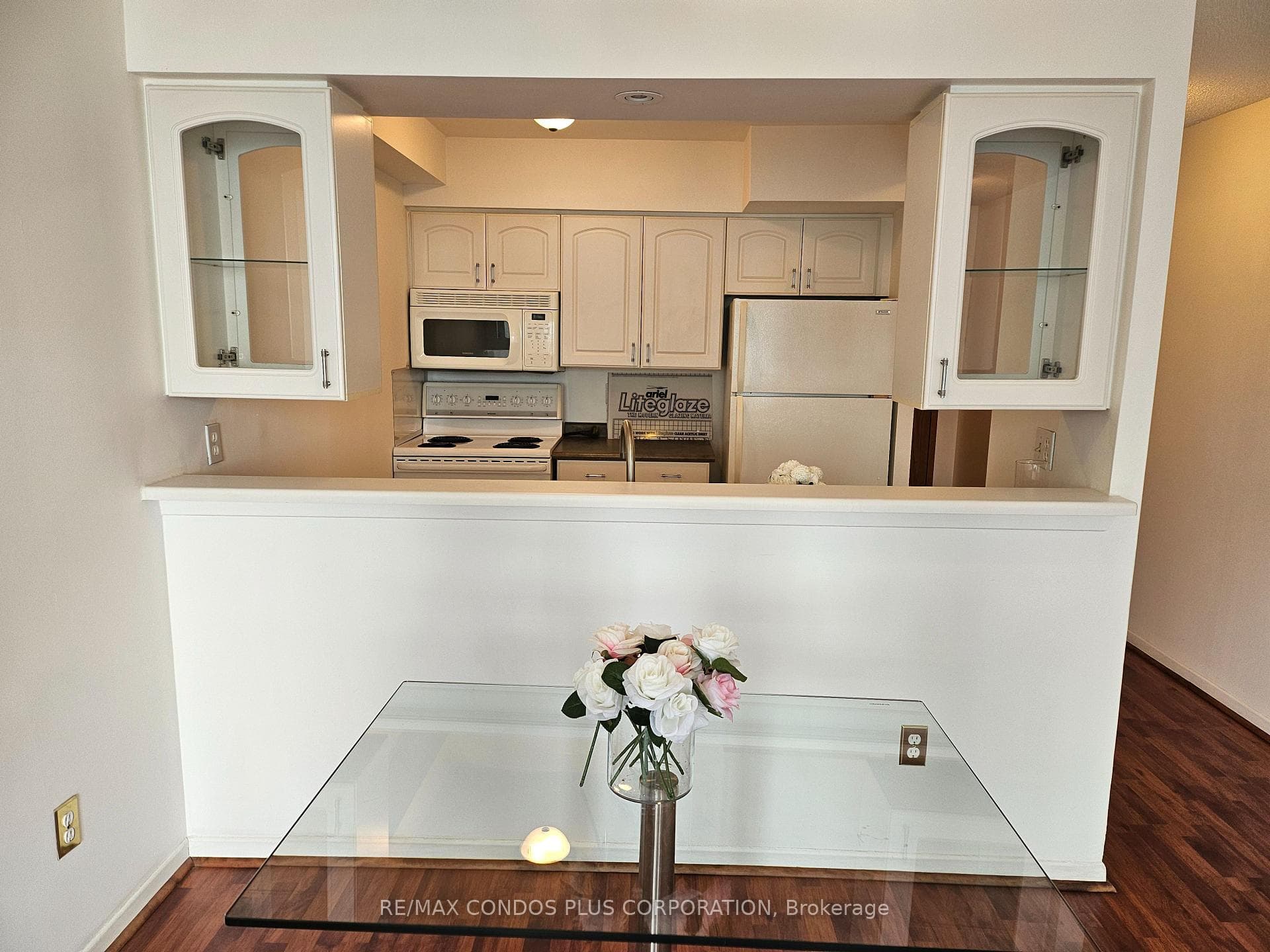 44 St Joseph Street Unit 2203 photo 3