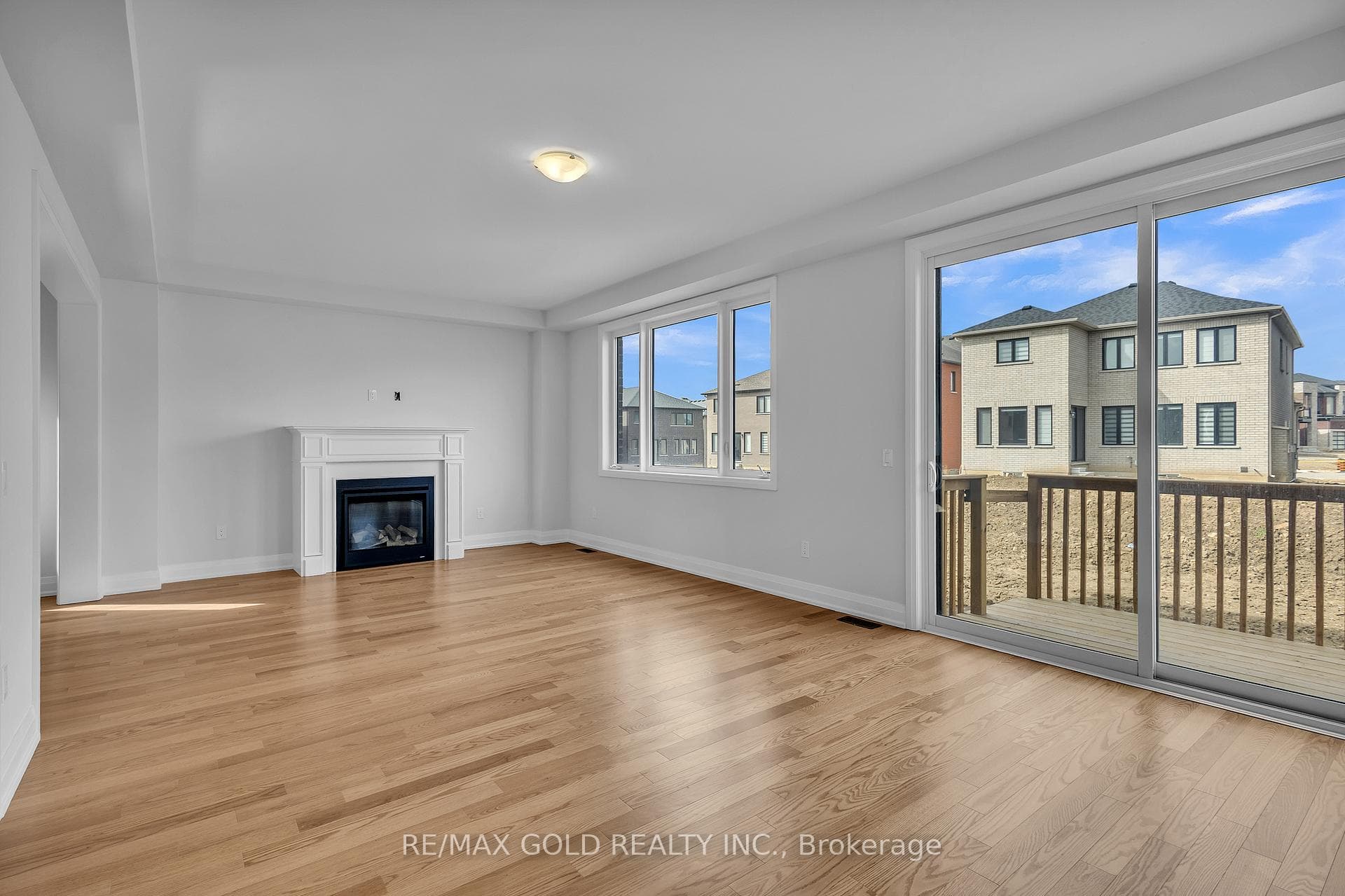 916 Knights Lane photo 18