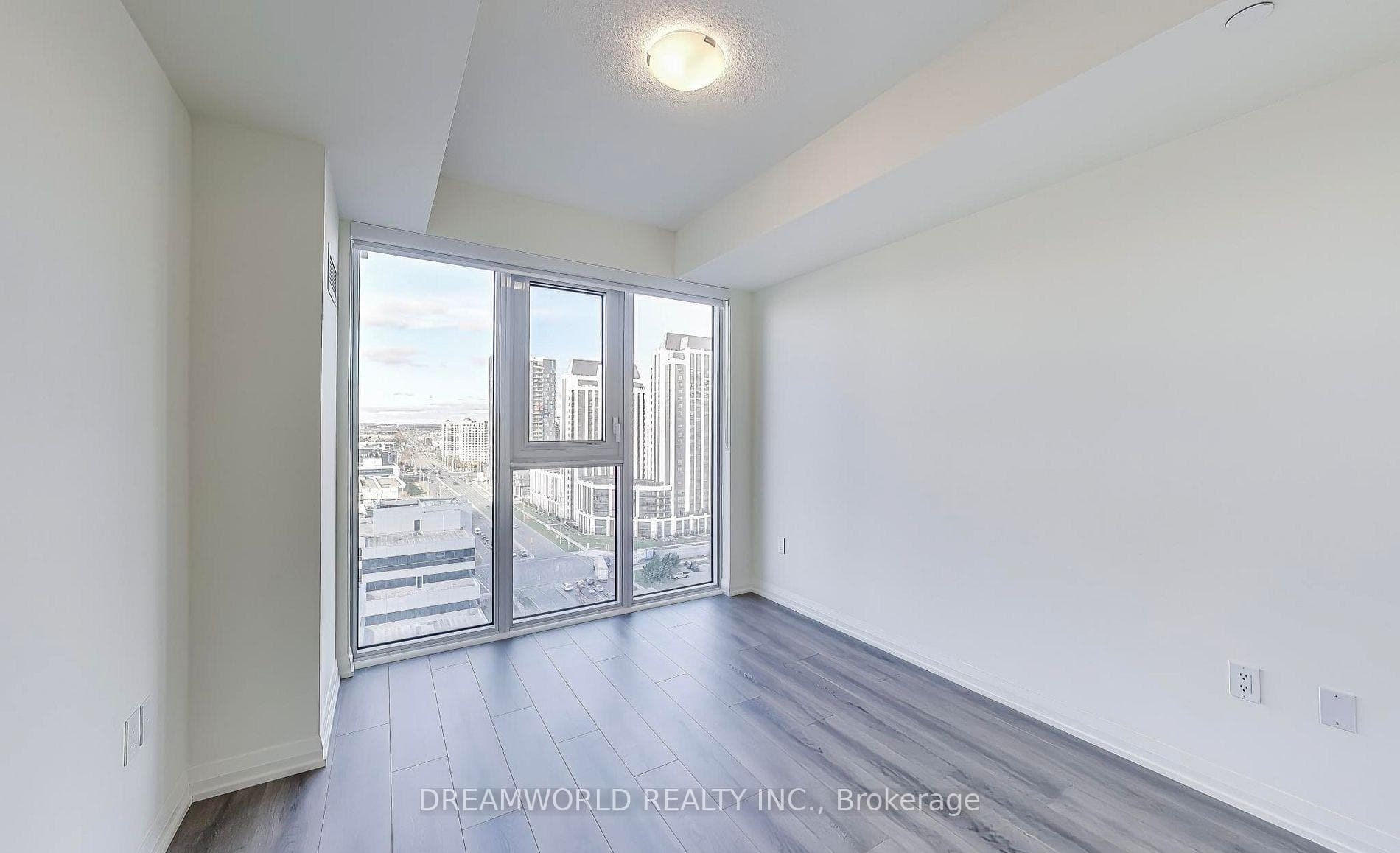 9000 Jane Street Unit 1409 photo 11