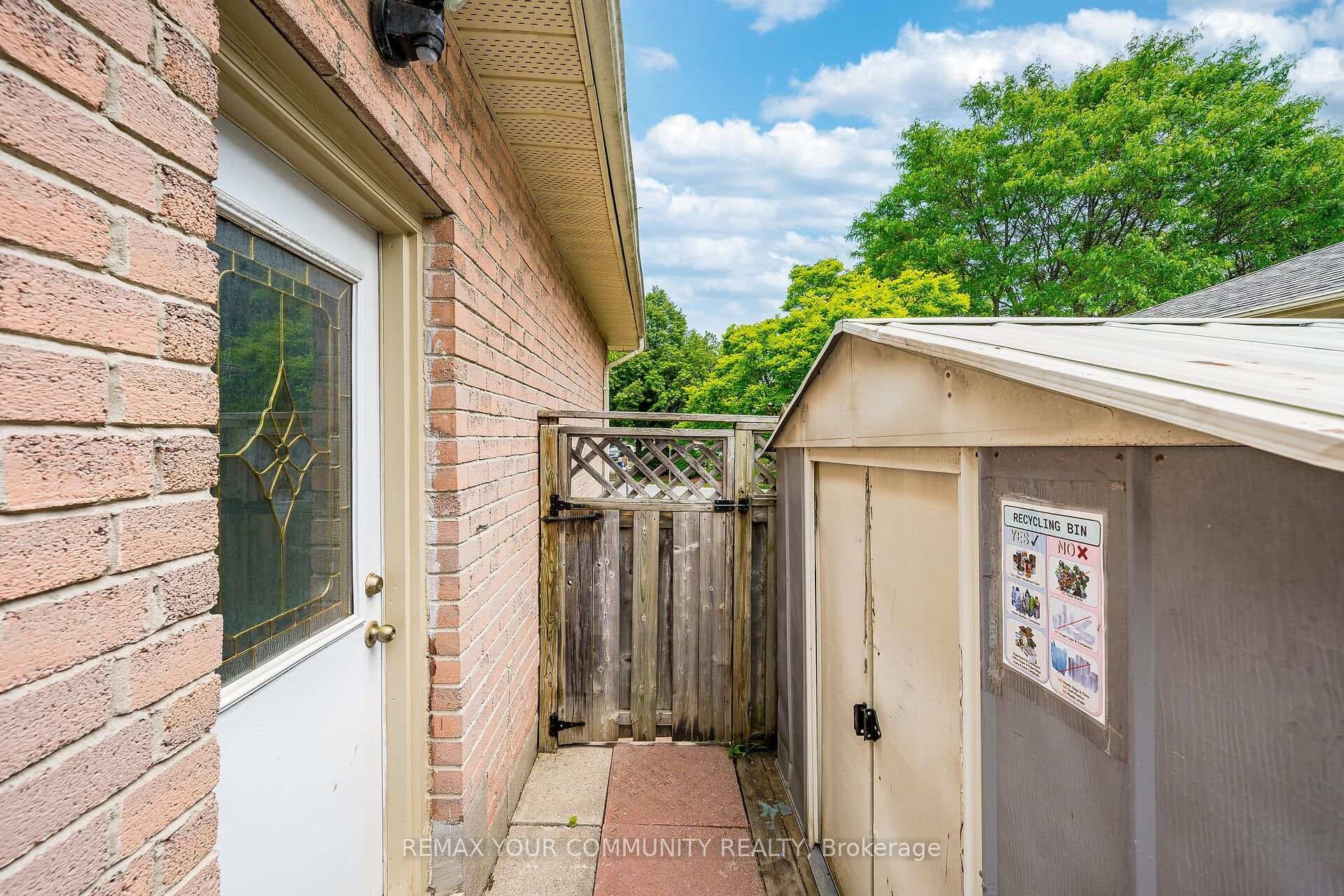 16 Valleyview Road photo 38