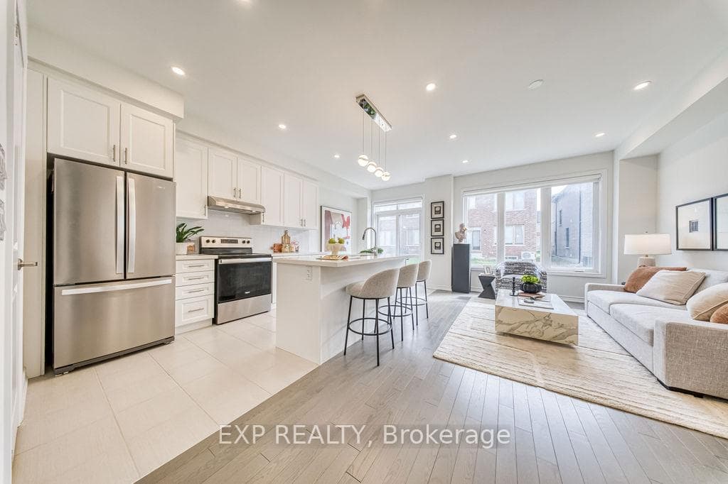 69 Freeman Williams Street photo 5