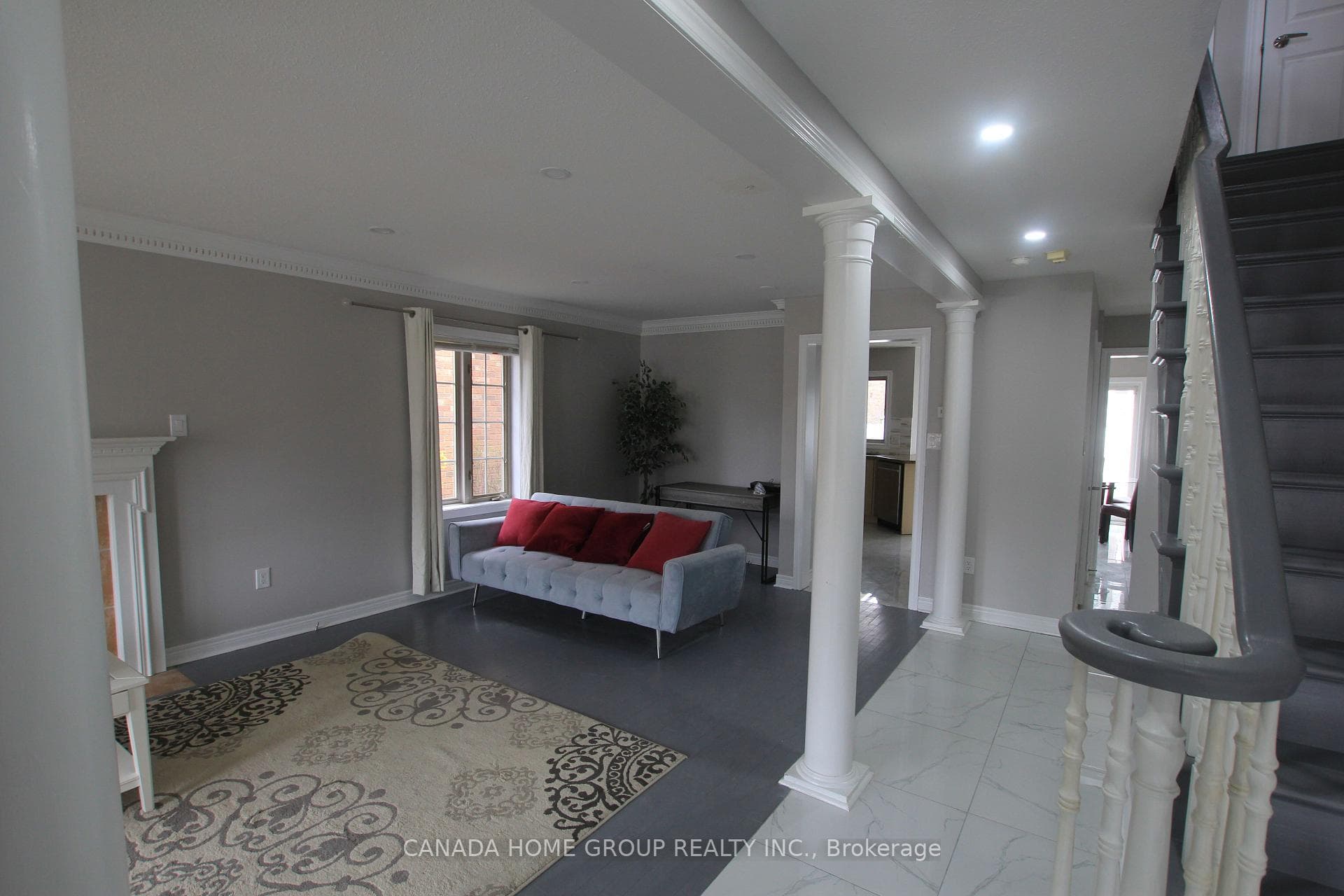 25 Stevens Drive photo 2