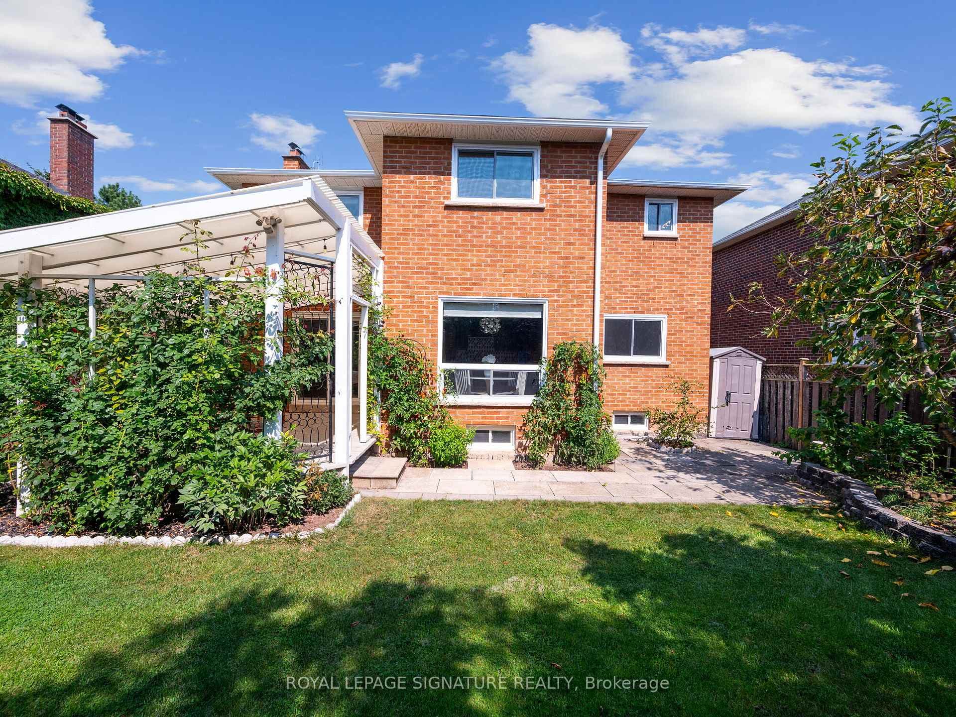 2052 Madden Boulevard photo 38