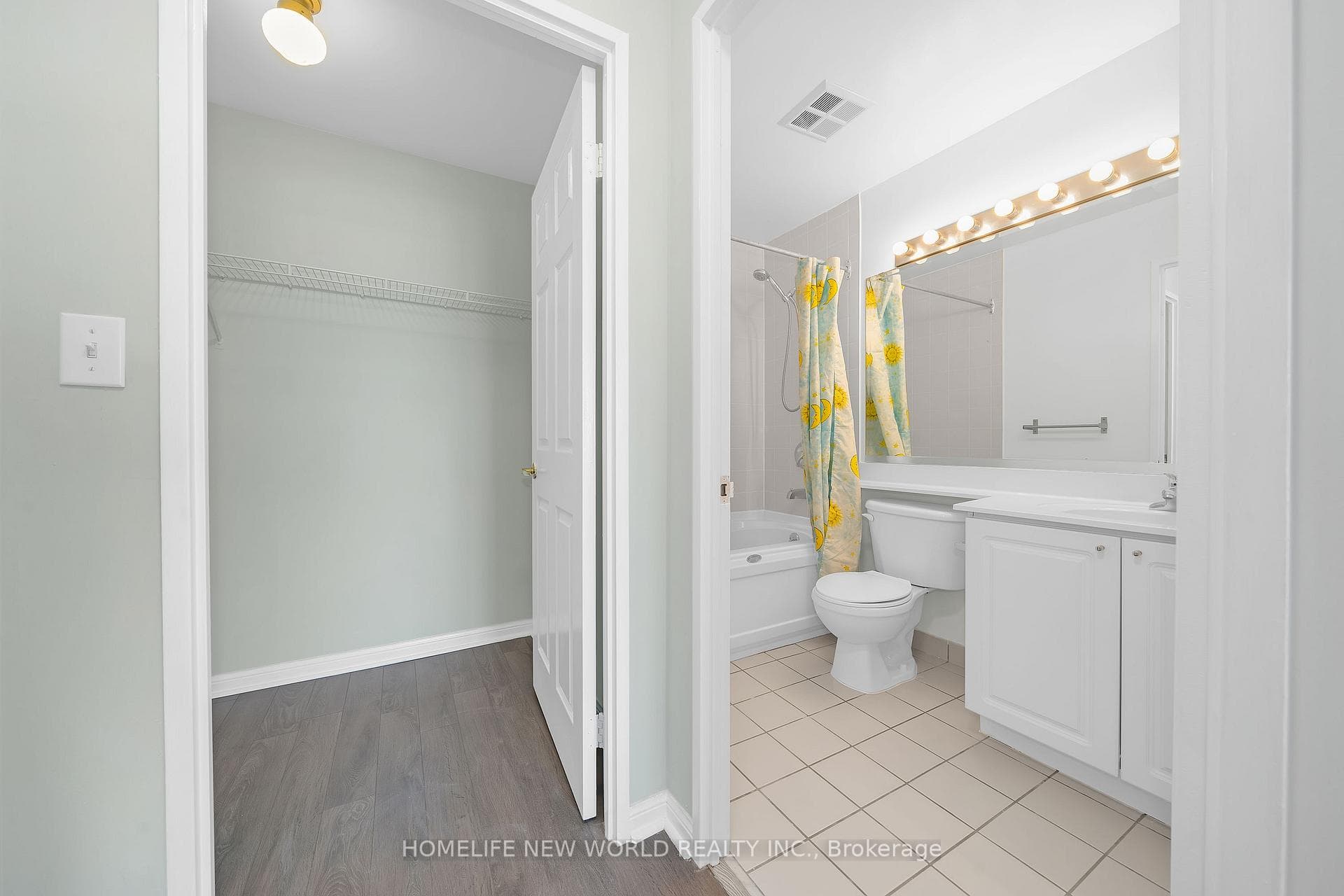 11 Lee Centre Drive Unit 2510 photo 18