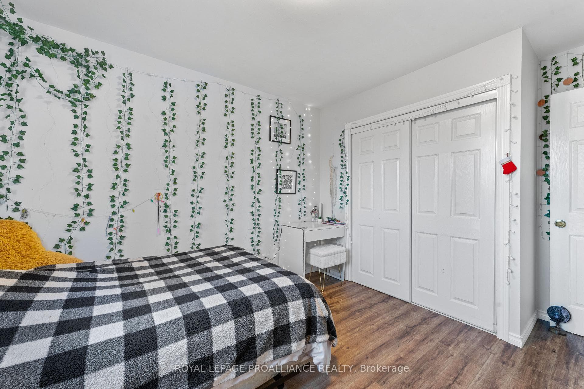 494 Elgin Street Unit 25 photo 19