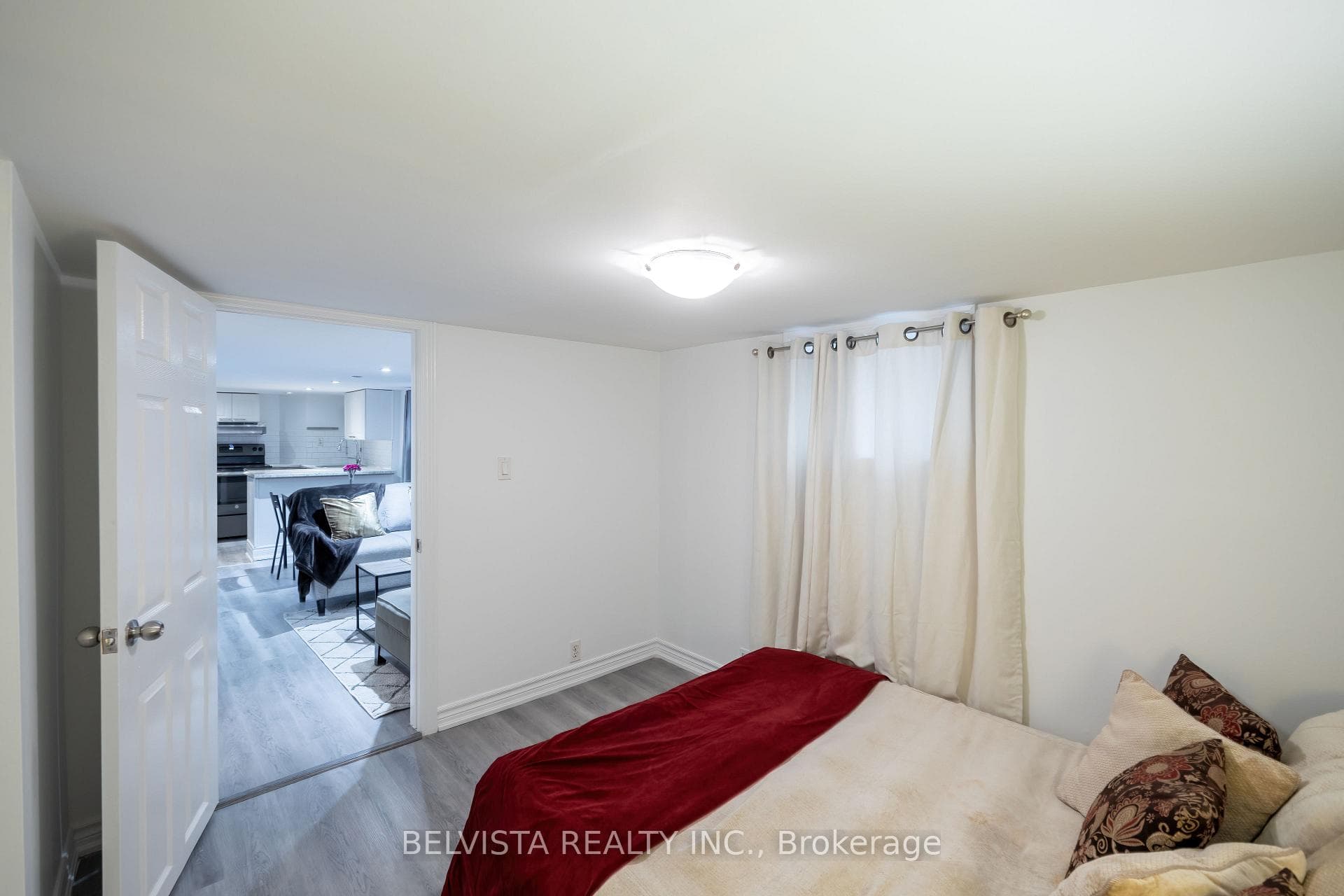 478 Adelaide Avenue Unit BSMT photo 16