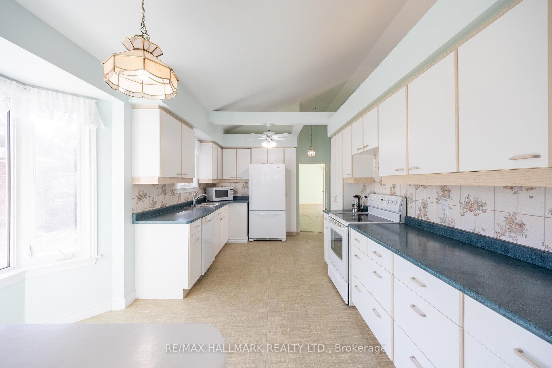 69 Lawson Road Unit Main photo 3