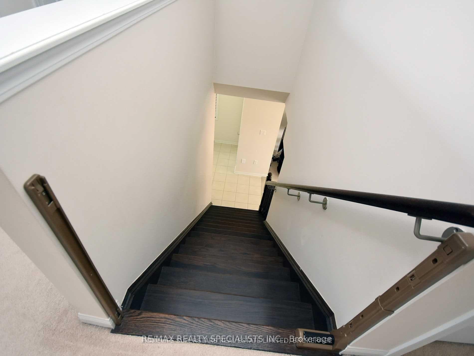 94 Robert Parkinson Drive photo 18