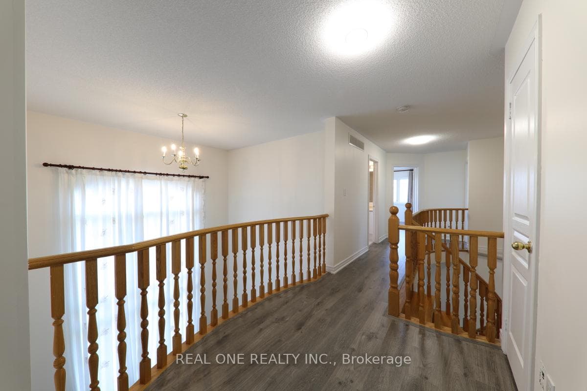 29 Duckfield Crescent photo 23